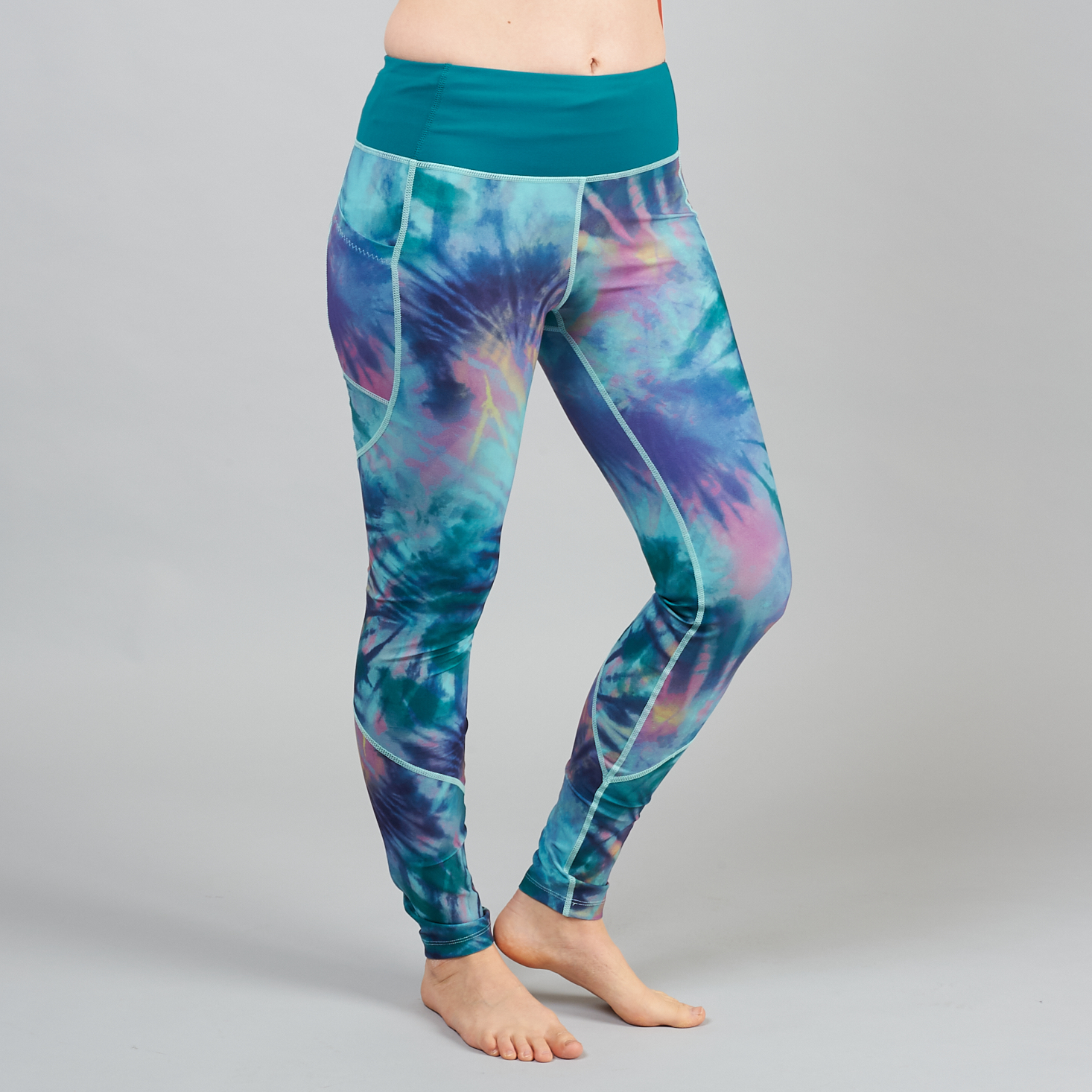 Wantable Fitness Edit February 2020 colosseum amour legging in tie dye