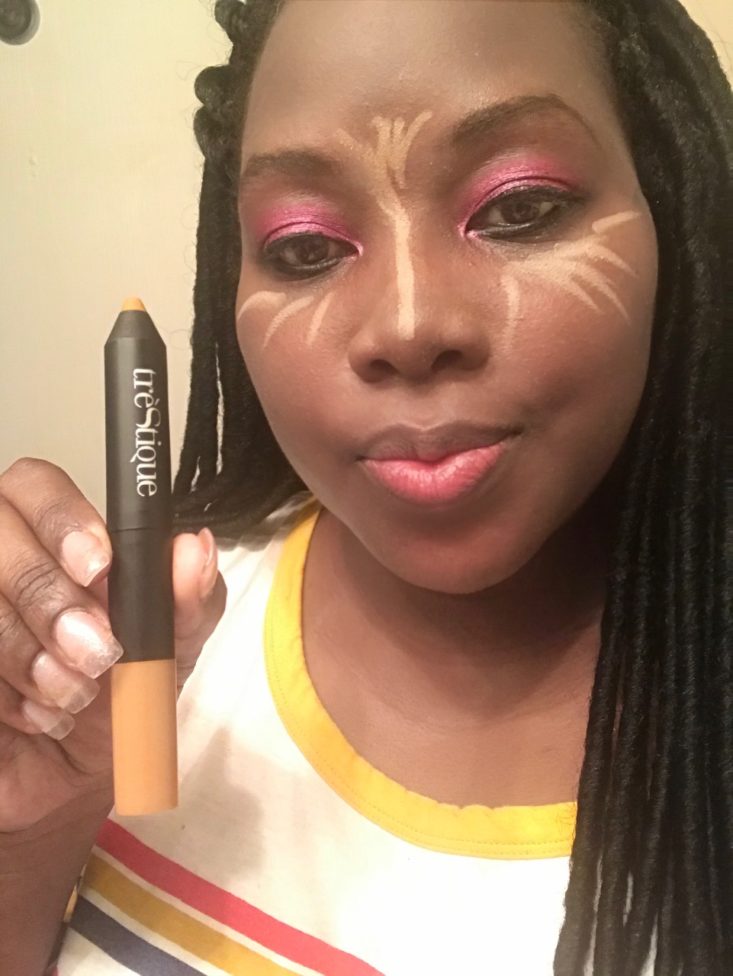 Boxycharm Tutorial May 2020 - Wearing He Crayon On My Eyes And Nose And Holding It Up