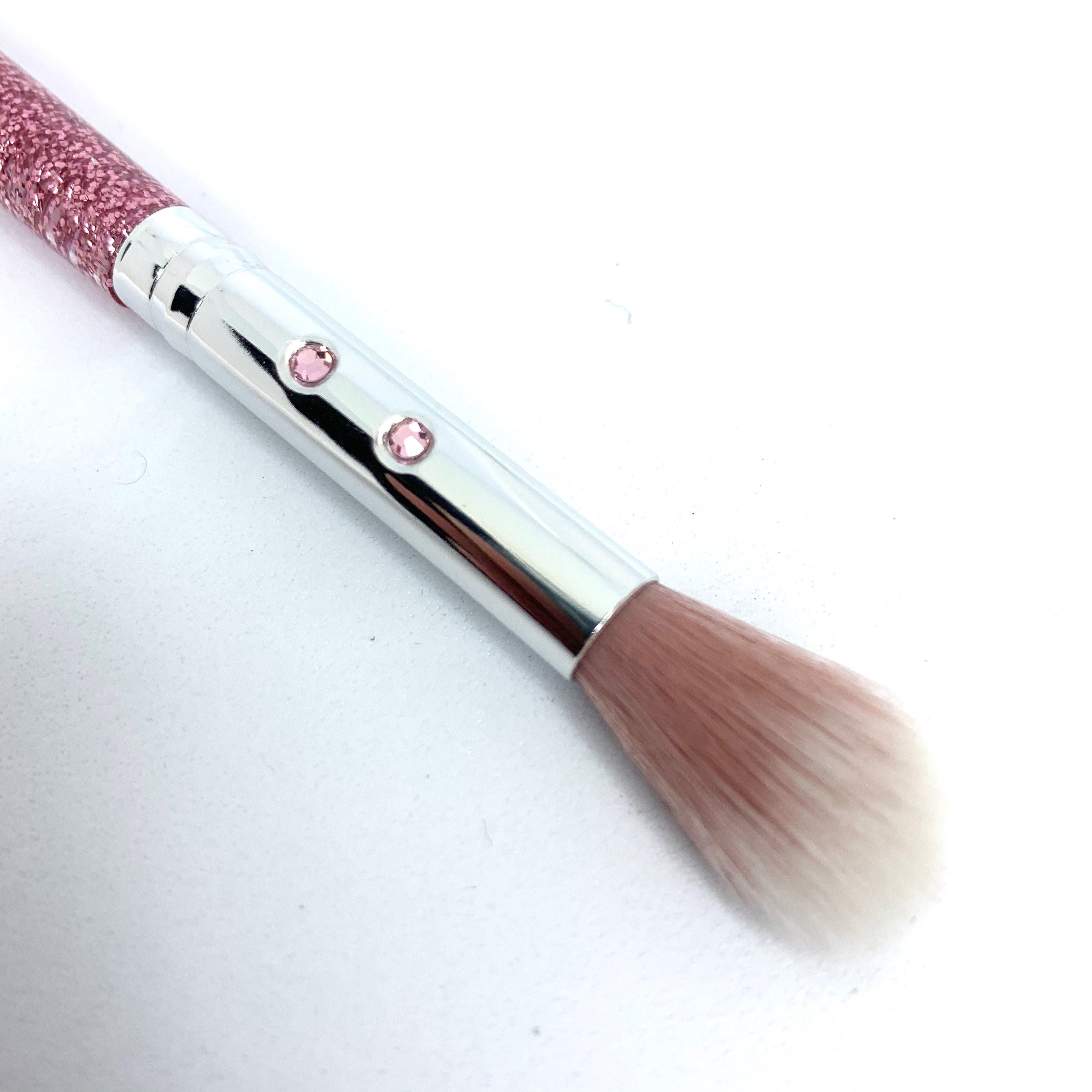 SLMISSGLAM SS57 Brush Close-Up for Ipsy May 2020