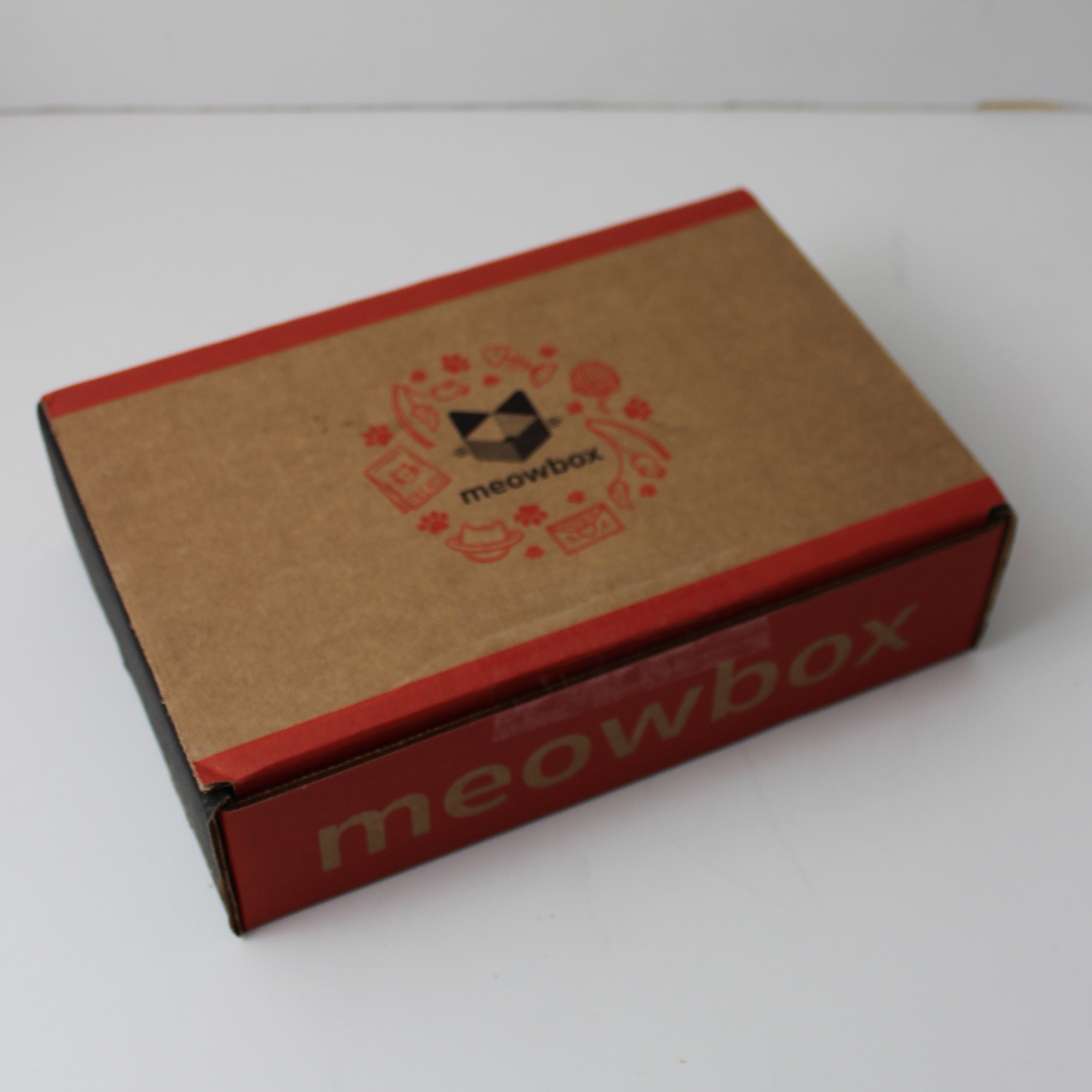 meowbox Cat Subscription Review + Coupon – April 2020