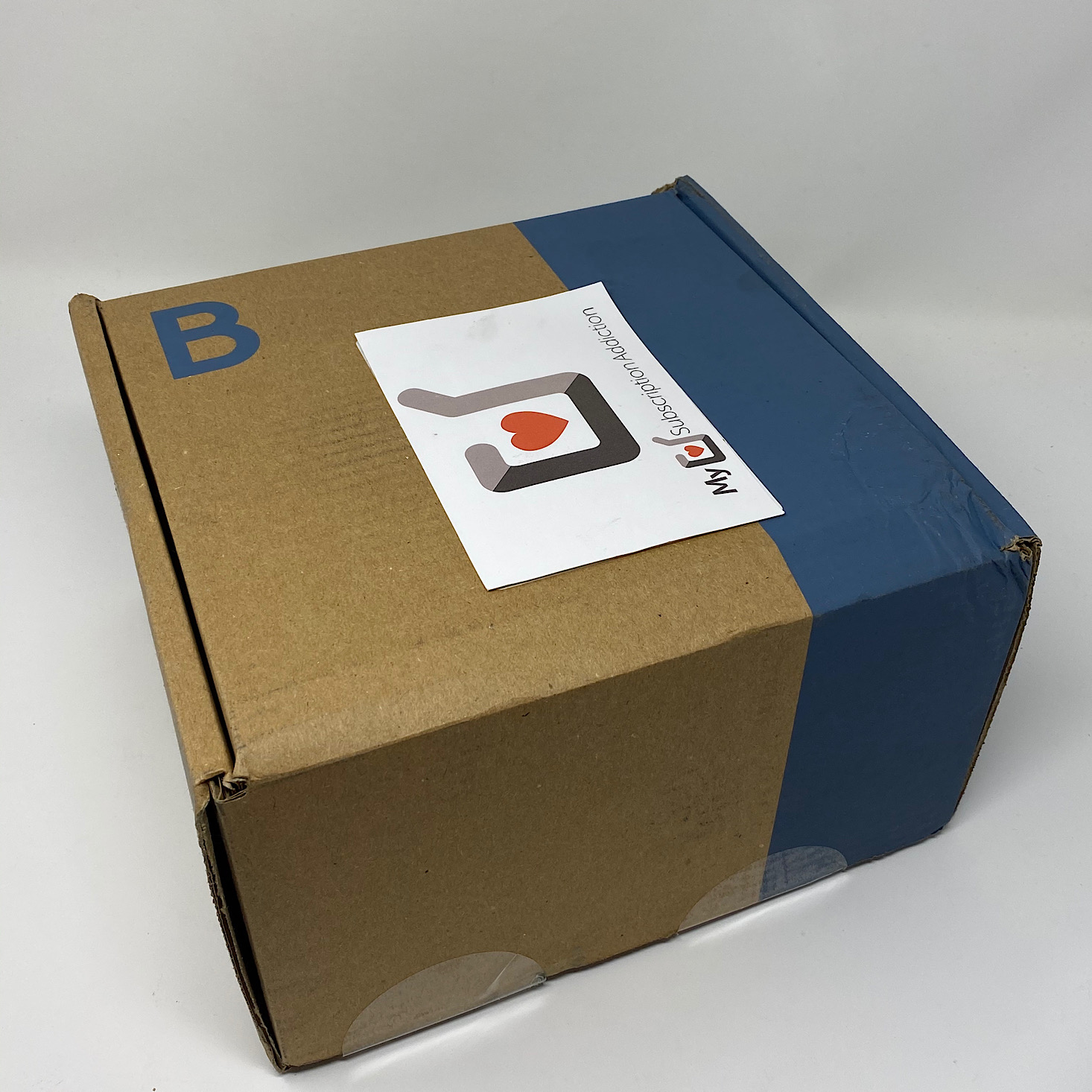 Bespoke Post Subscription Box Review + Coupon – “Mixed”