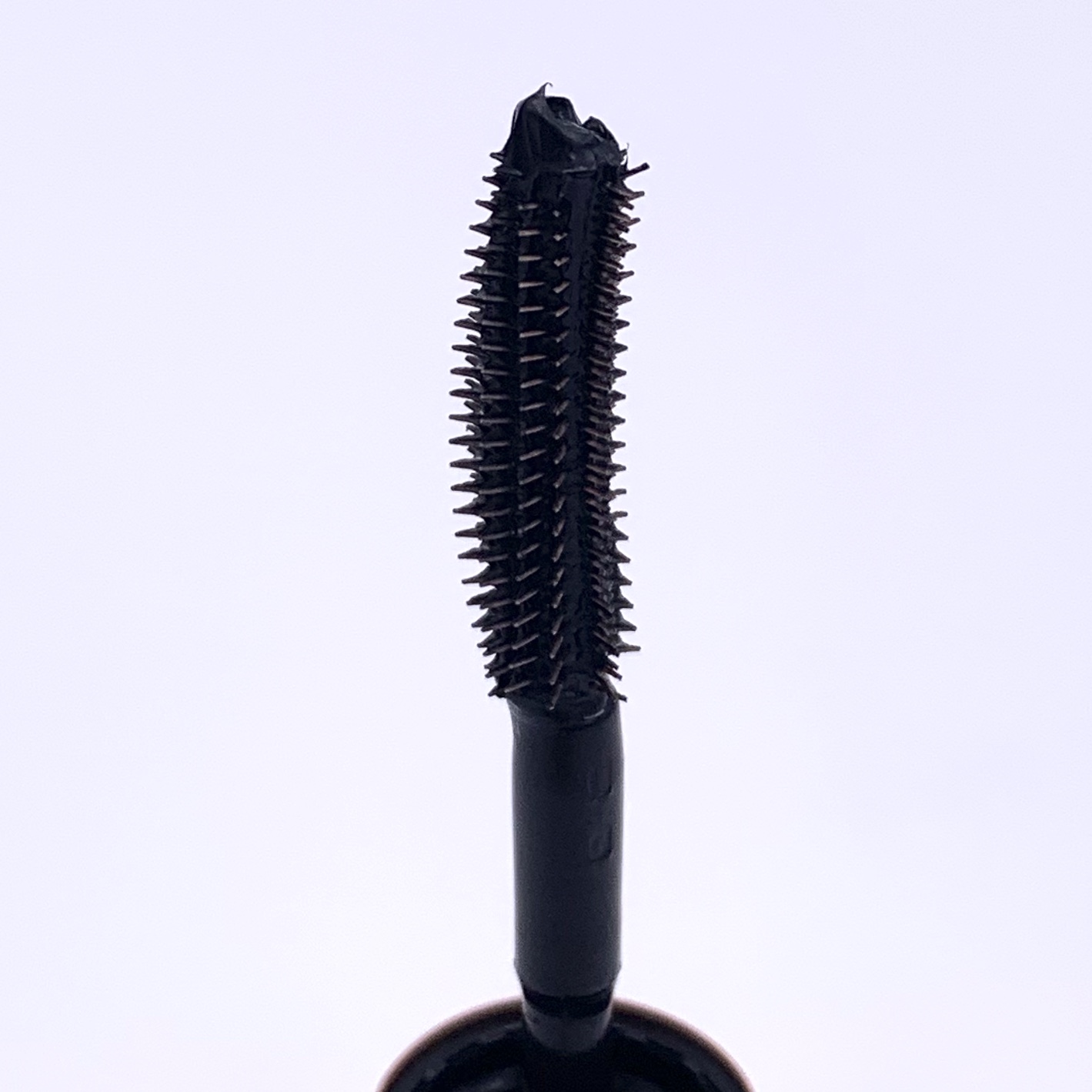 Benefit Roller Lash Super-Curling & Lifting Mascara Wand Close-Up for Birchbox July 2020