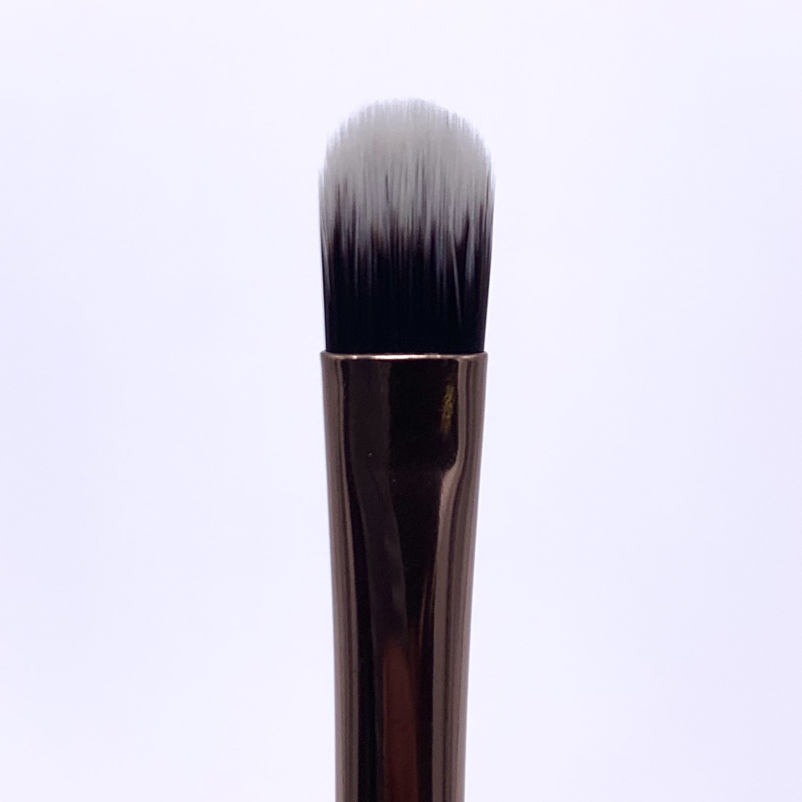 Luxie Beauty 245 Small Shader Brush Close-Up for BirchBox July 2020