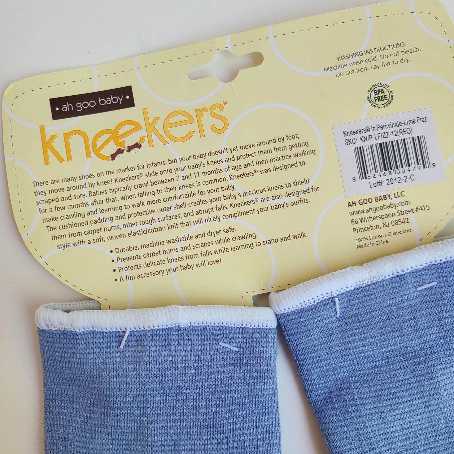 Ecocentric Moms Box June 2020 kneekers info