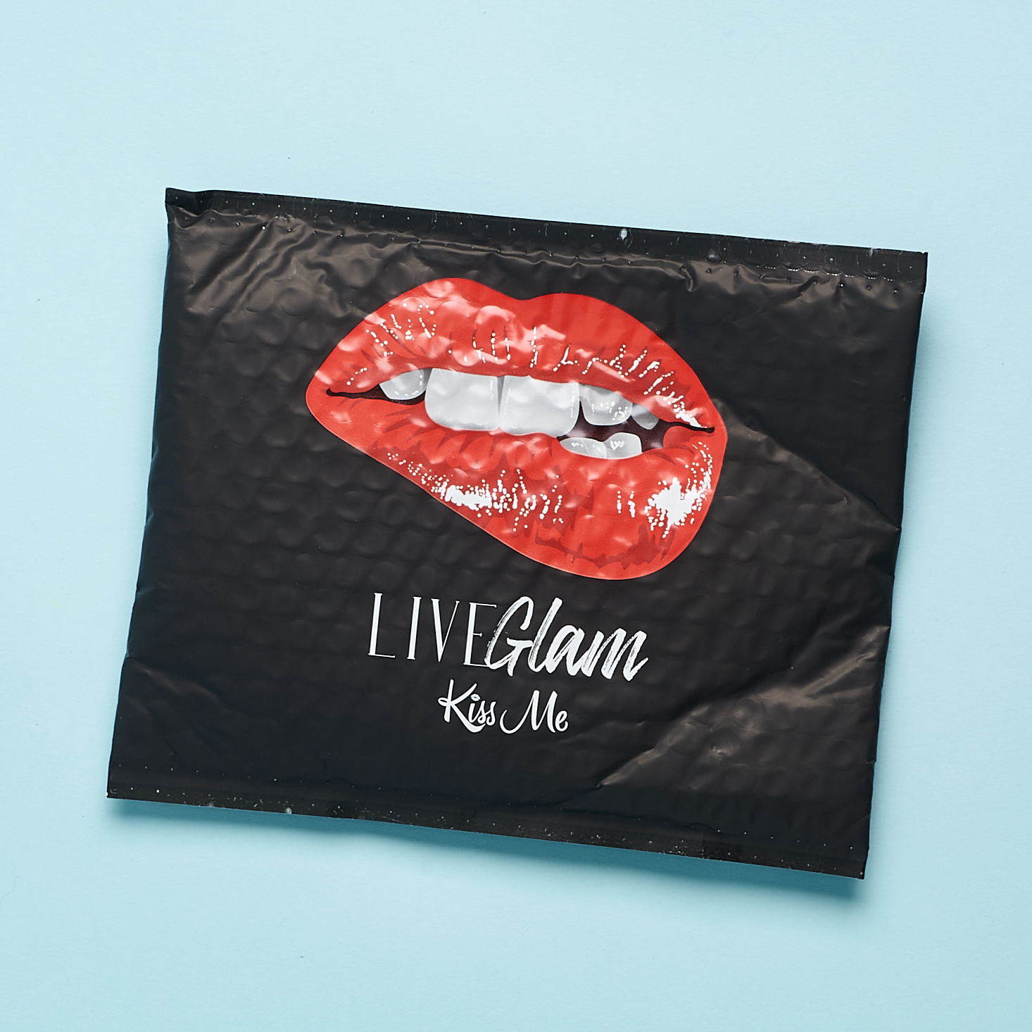 LiveGlam Lippie Club Lipstick Review + Coupon – August 2020