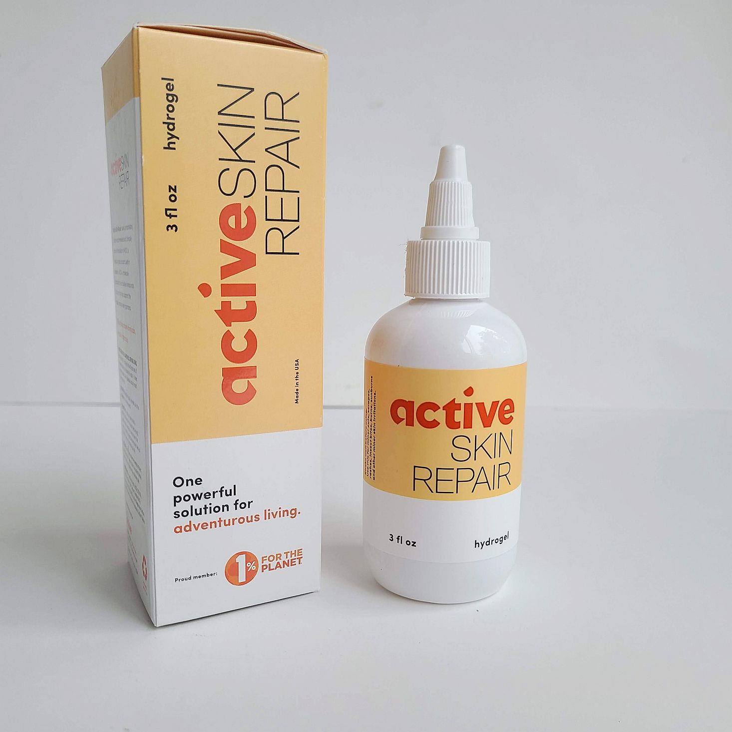 Ecocentric Moms Box August 2020 active skin repair