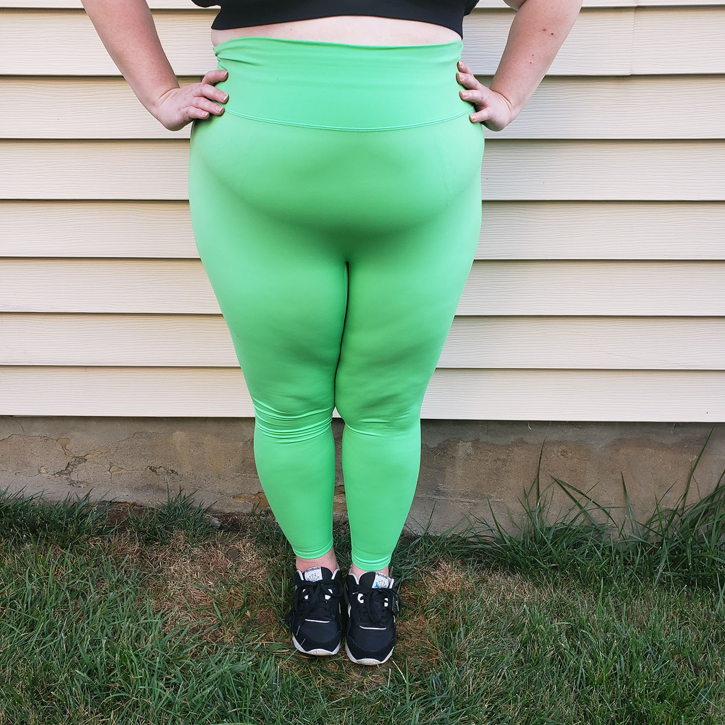 An Honest Fabletics Plus Size Review - And Hattie Makes Three