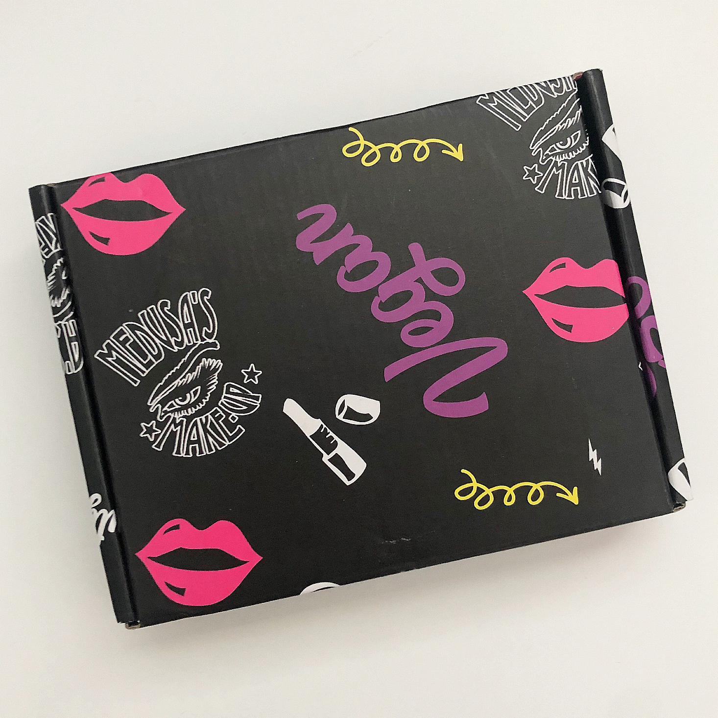 Medusa’s Make-Up Beauty Box Review + Coupon – October 2020