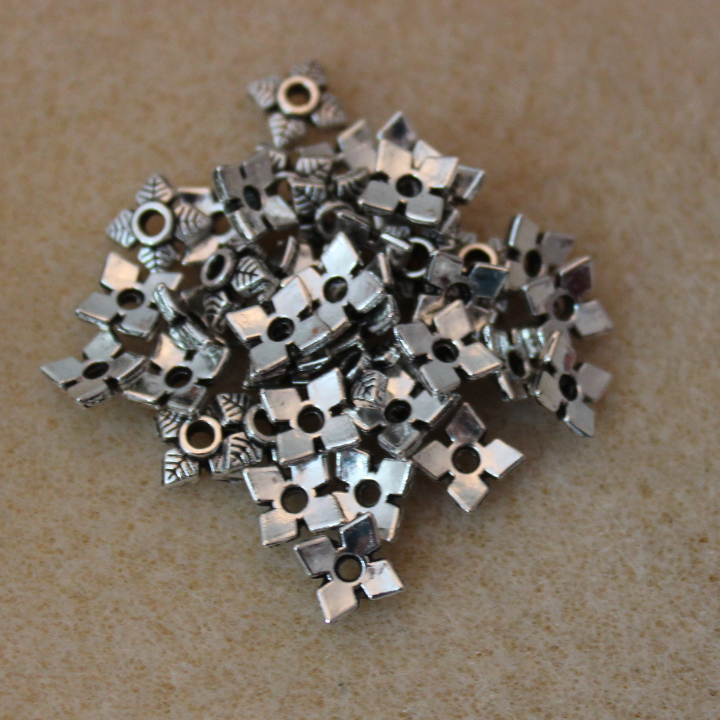 10-Gram Bag (About 20pc) 6x4mm Bumpy Rondelle Spacer Bead, Dark Antique  Silver - Bead Box Bargains