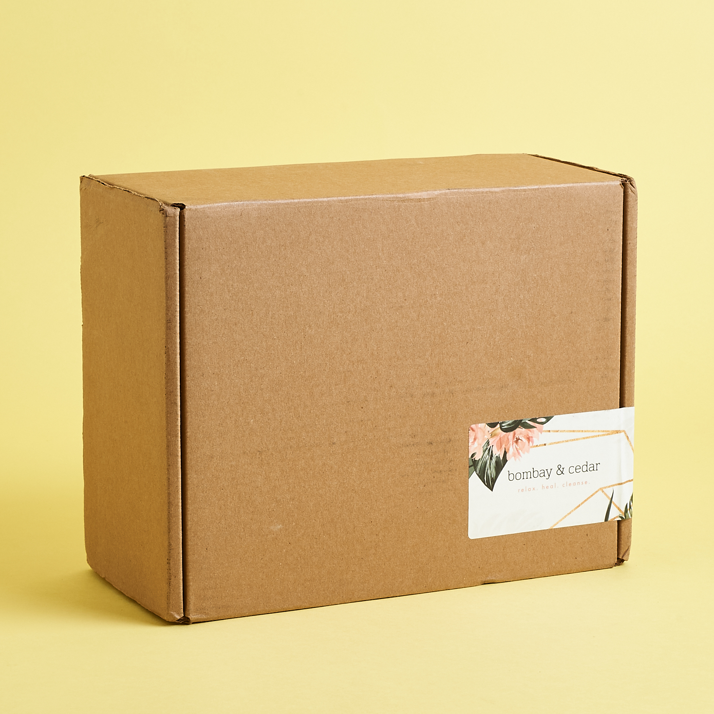 Bombay & Cedar Lifestyle Box Review + Coupon – August 2020