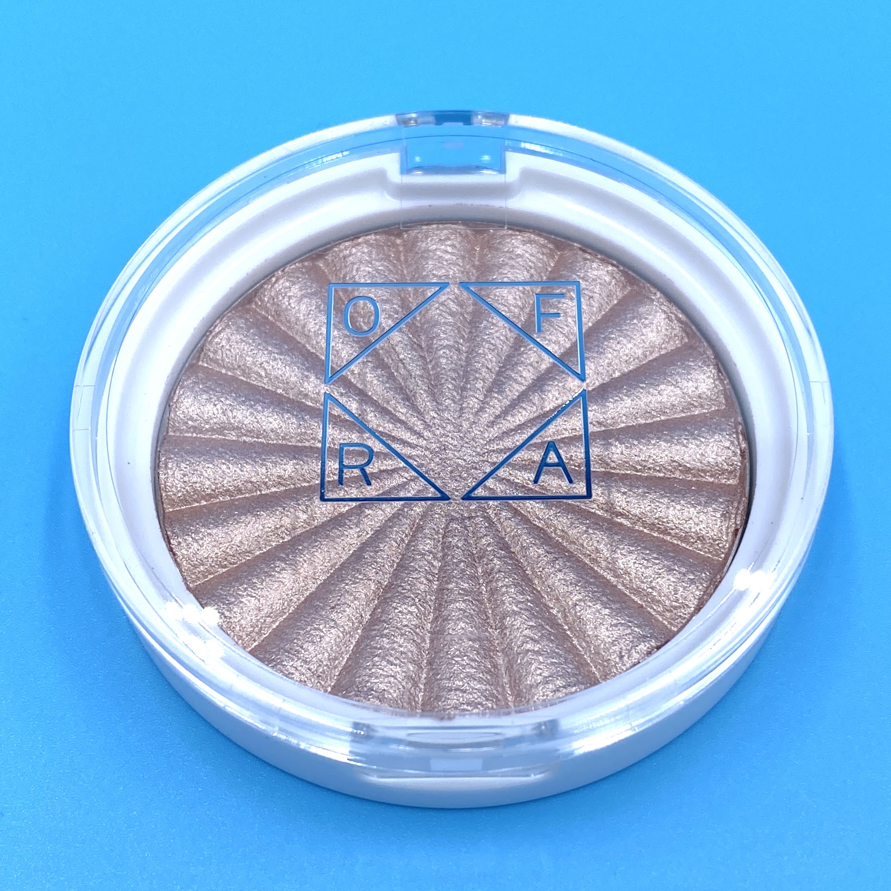 Ofra Cosmetics Highlighter in Blissful Front for Ipsy Glam Bag October 2020