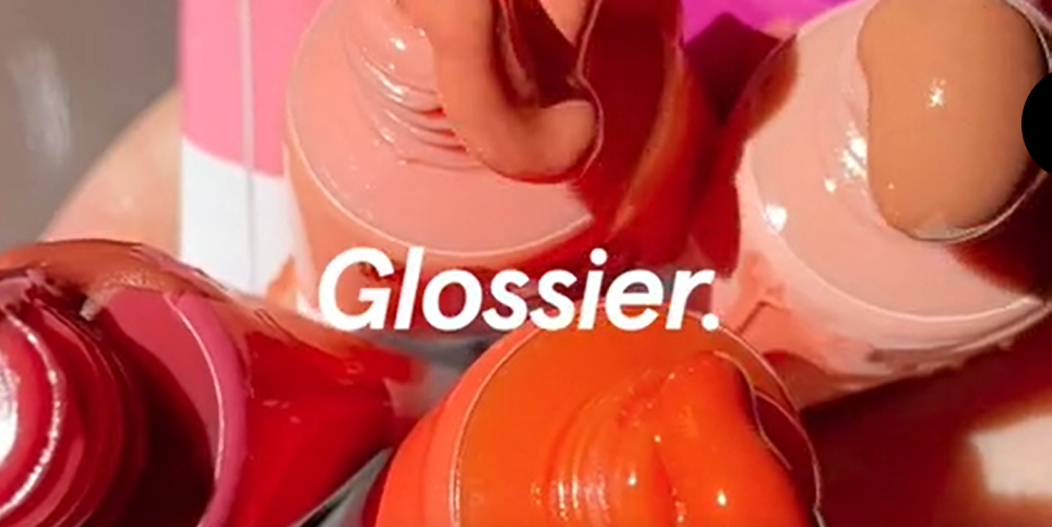 LAST CALL- Glossier Holiday 2021 Deal: 20% Off Everything + Free Limited Edition Gift