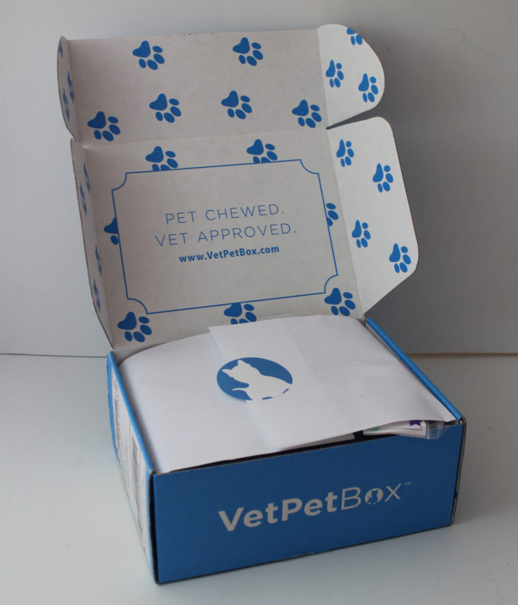 VetPet Box Cat Subscription Review + Coupon November 2020 MSA