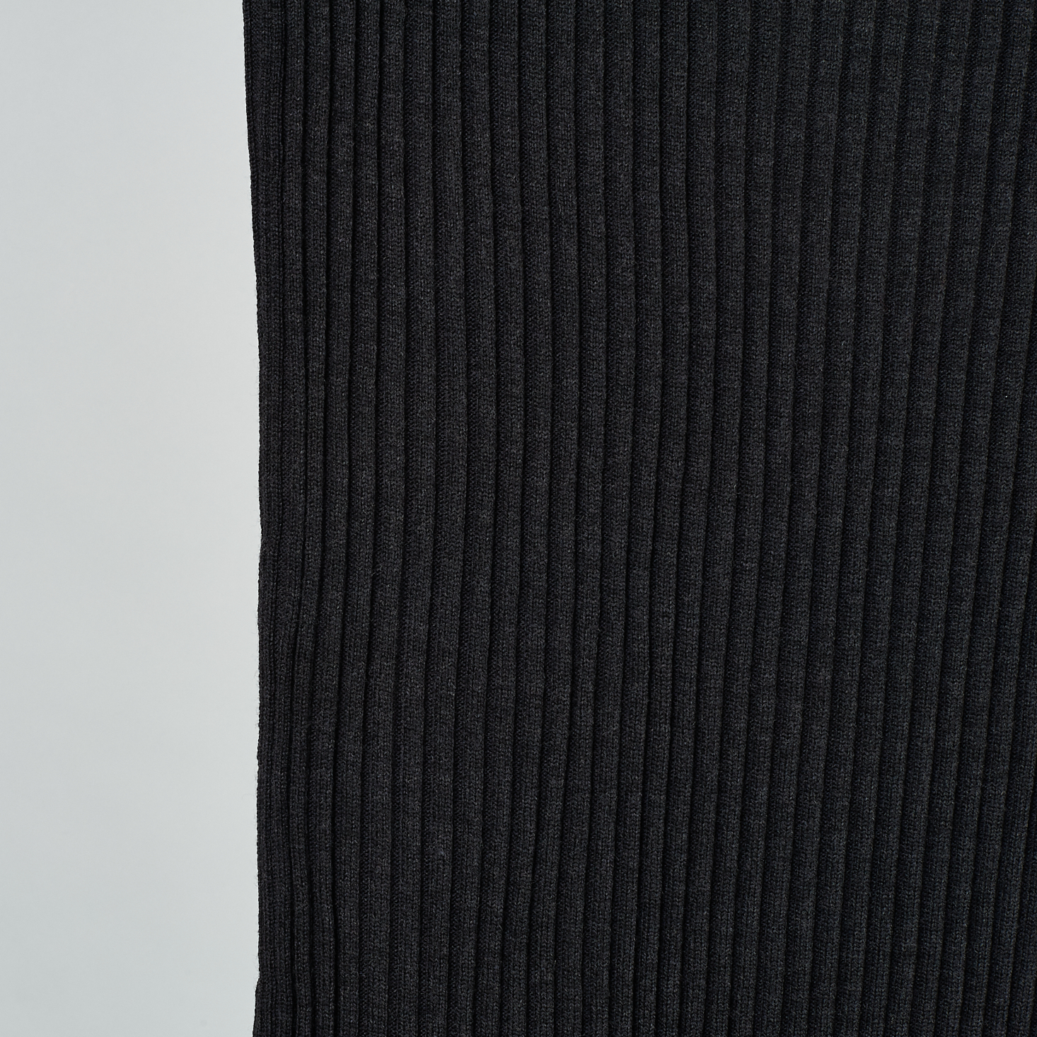 close-up of ribbed texture on Frank and Oak pencil skirt