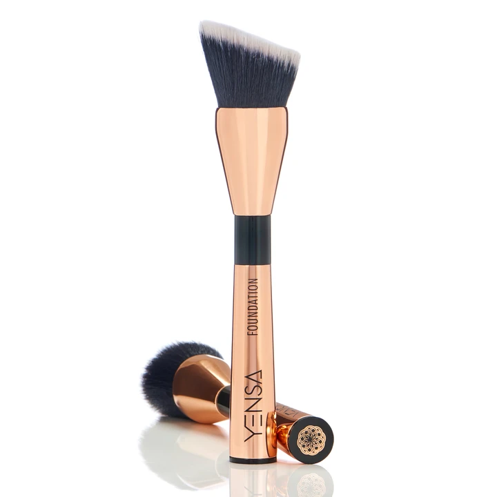 YENSA angled Foundation Brush