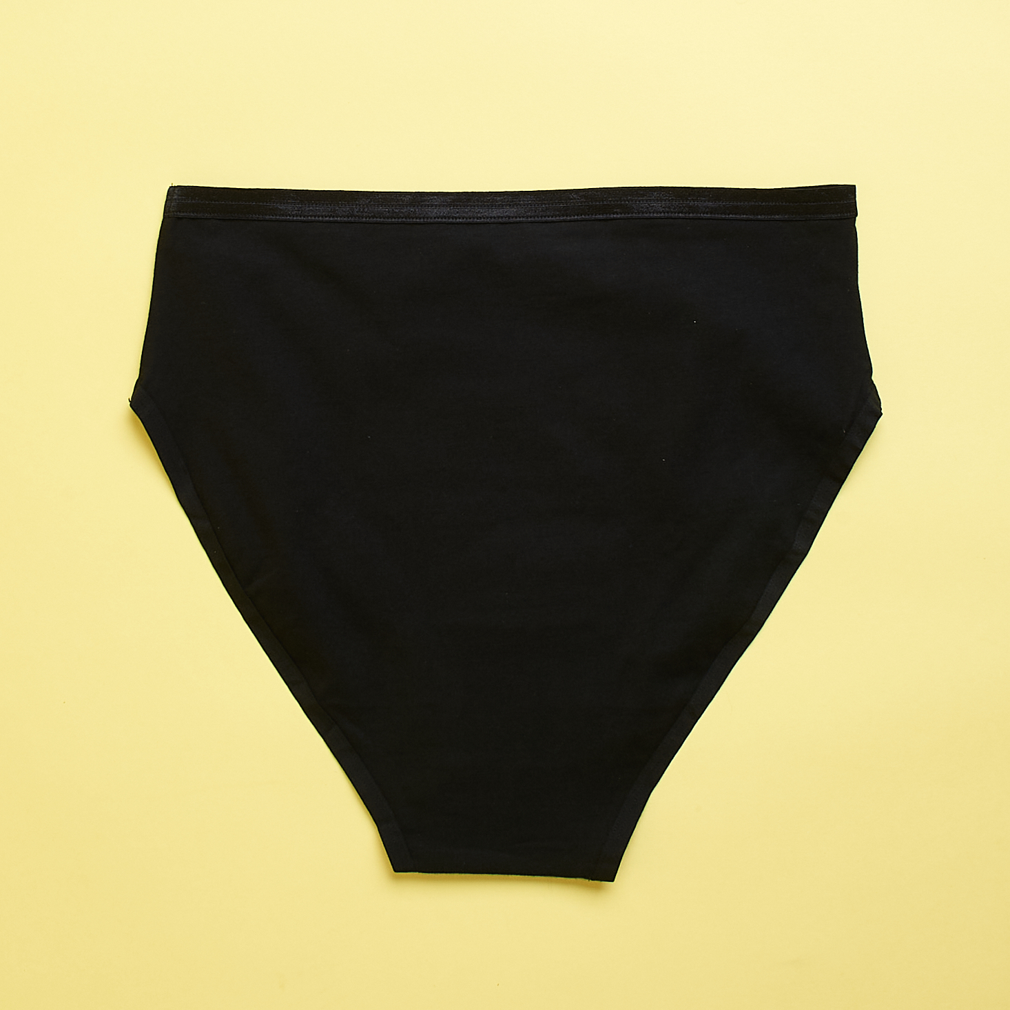 Knickey Low-Rise Thong - Generation-C