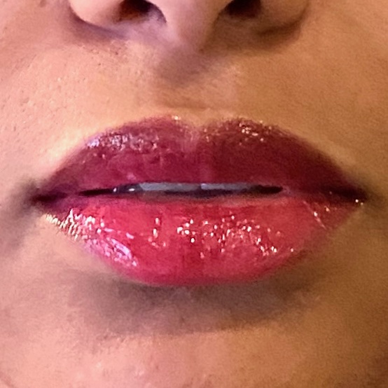 Nourish Naturals Butter Pop Tinted Liquid Balm in Crimson Demo for Nourish Beauty Box March 2021