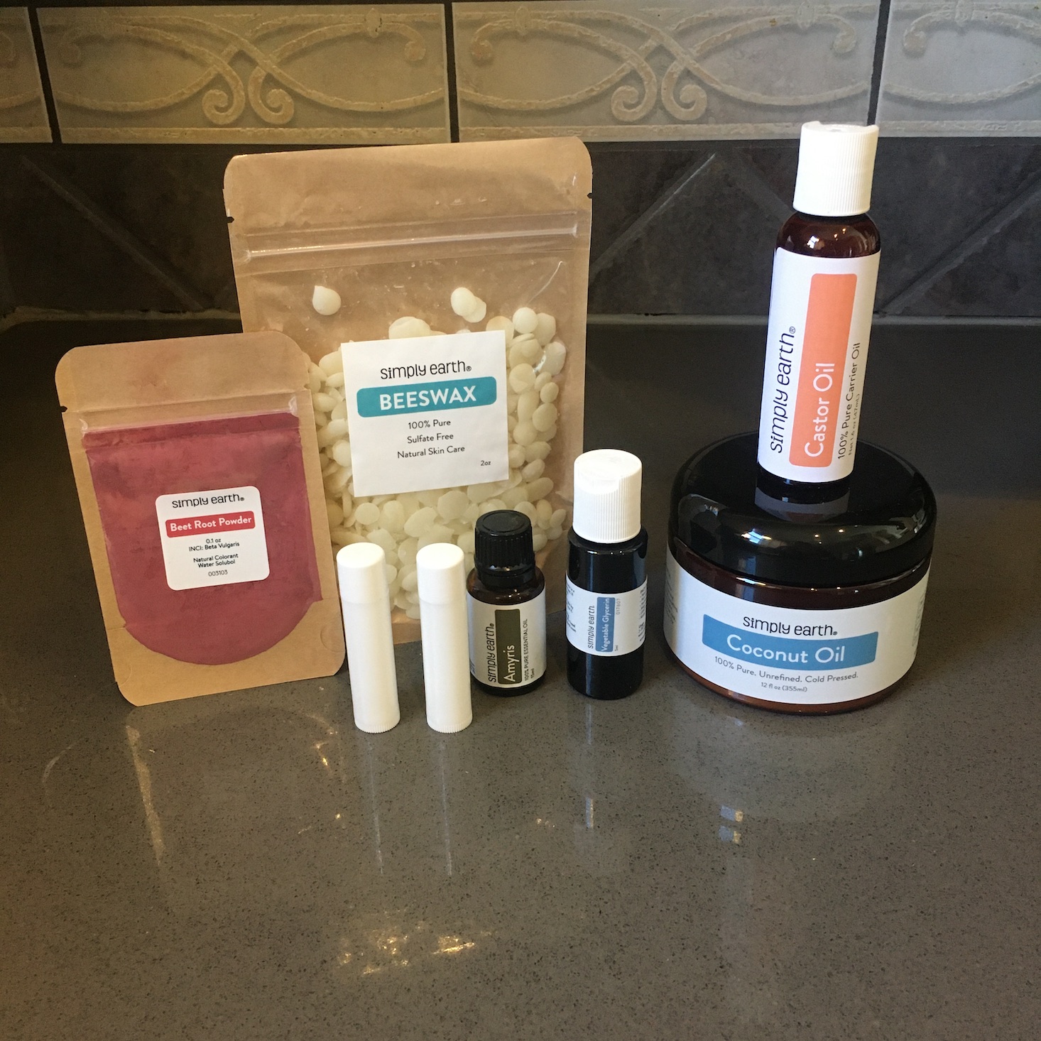 Ingredients for lip balm DIY from Simply Earth March 2021