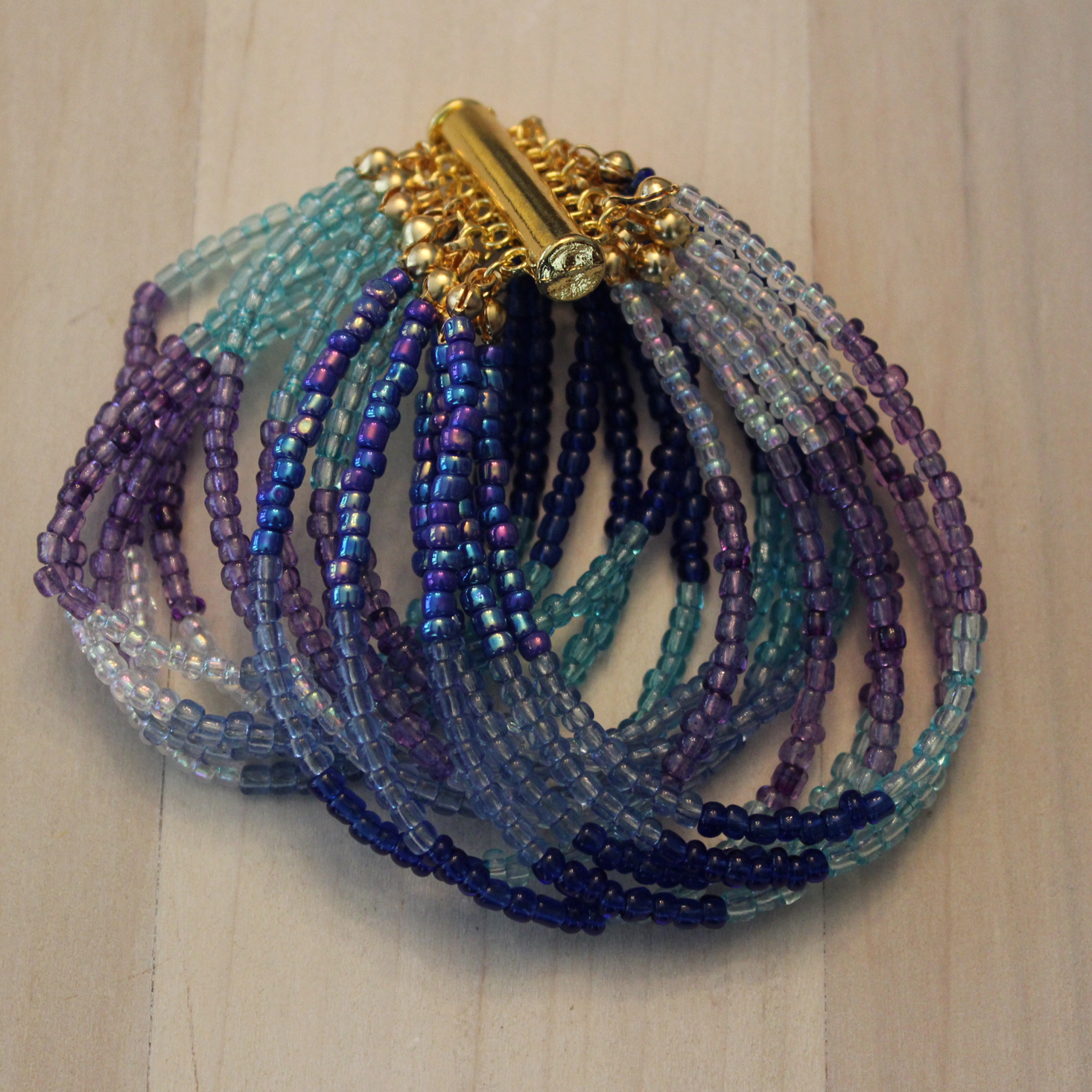 Darn Good Beads Review – Blue Mermaid Beaded Bracelet