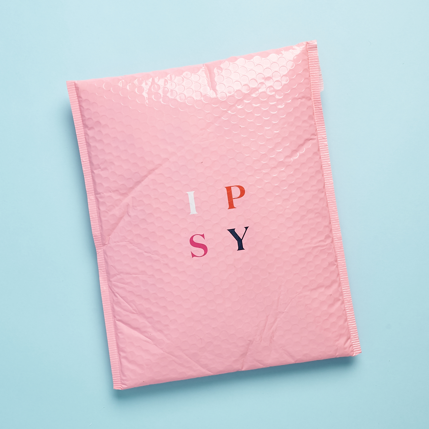 Ipsy Glam Bag + Glam Bag Plus October 2021: See the Bag Designs