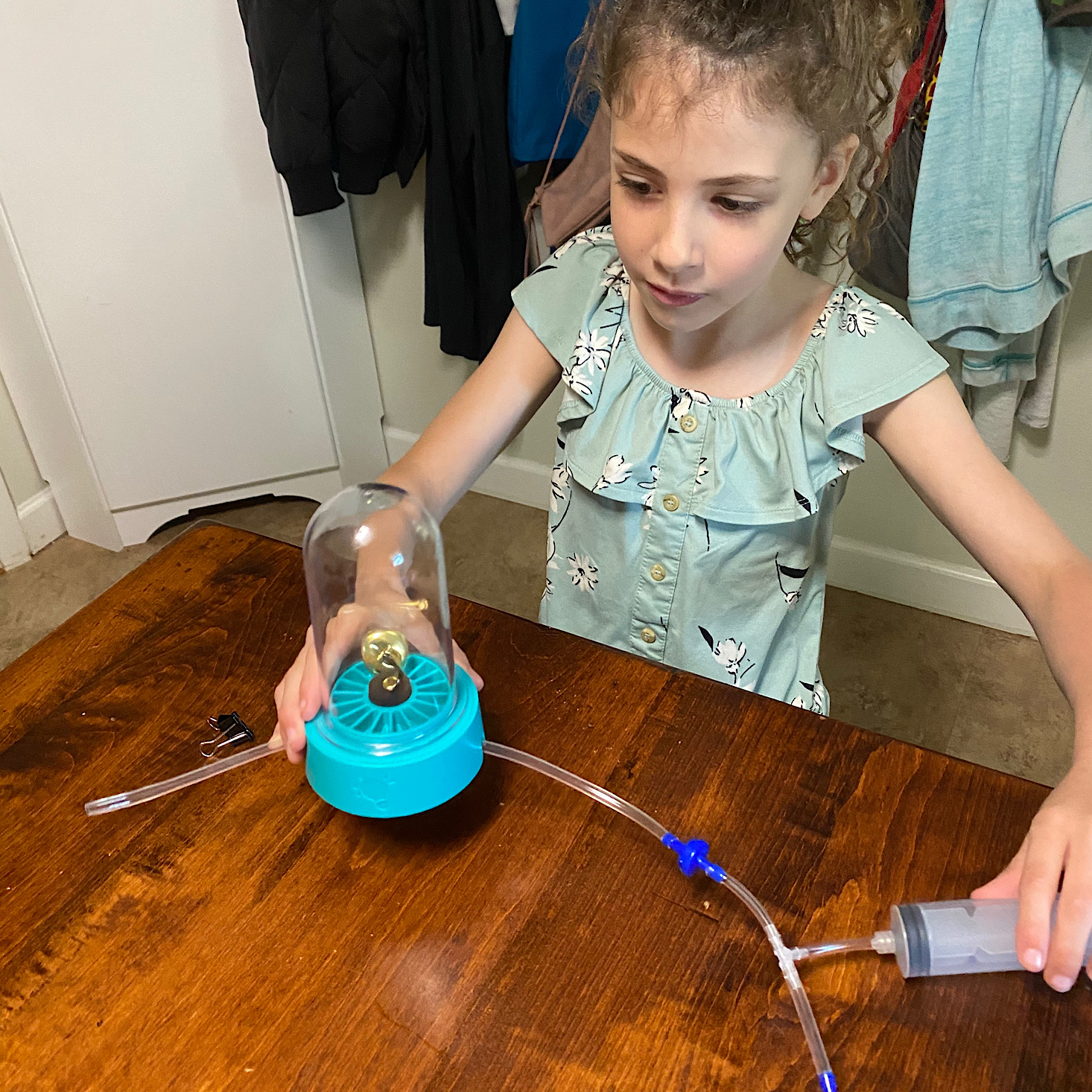 KiwiCo Tinker Crate Review + Coupon Vacuum Chamber MSA