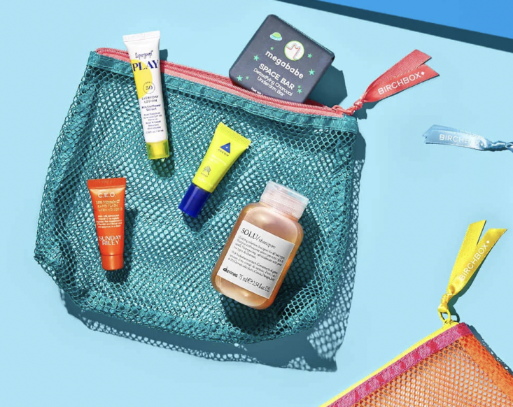 mesh bag and beauty supplies