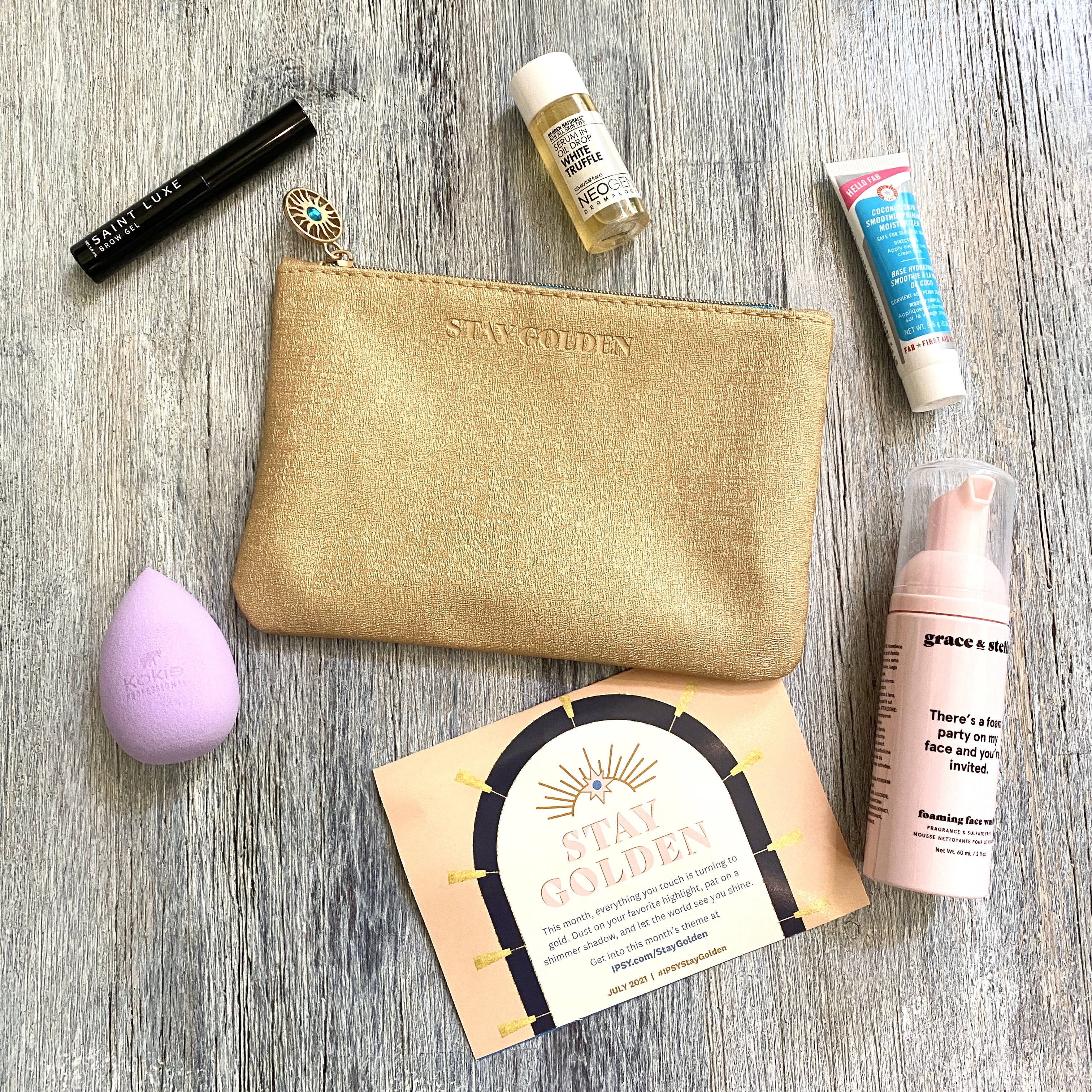 Ipsy July 2021 Review: GRACE & STELLA, FIRST AID BEAUTY, And More!