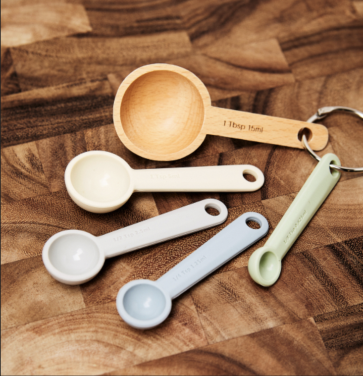 Silicone & Beechwood Measuring Spoon Set