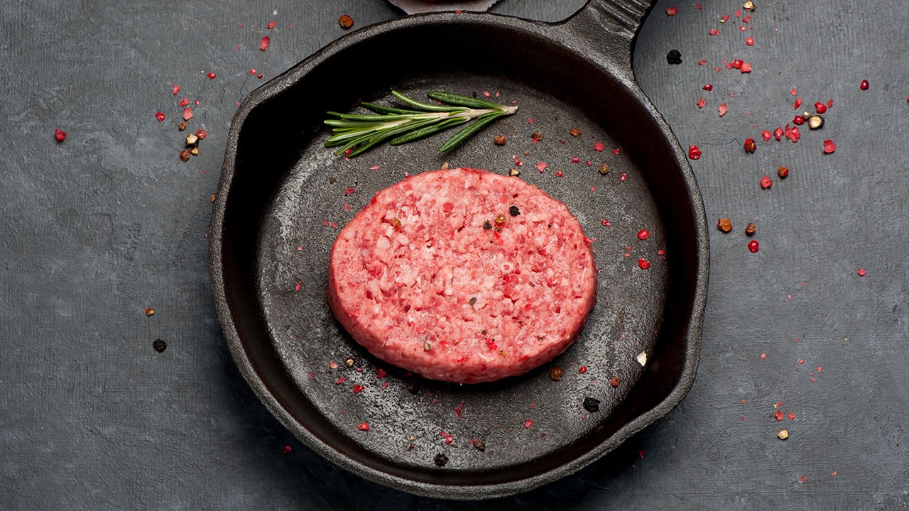 Picture of Butcherbox beef patty in black pan