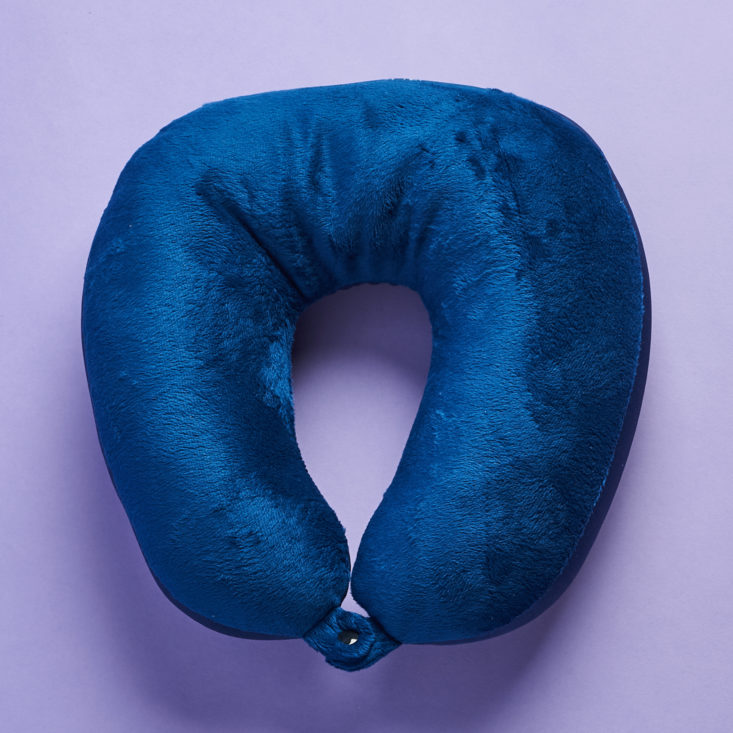 Cloudz Neck Pillow 2 for Bombay and Cedar Lifestyle Box July 2021