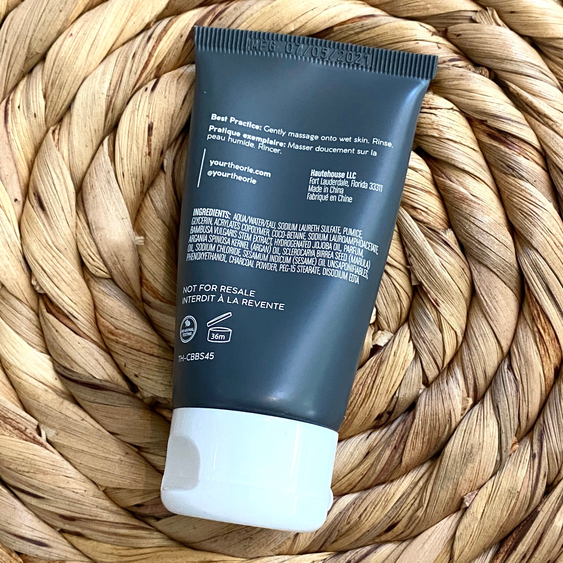 Back of Theorie Charcoal Bamboo Detoxifying Body Scrub for Ipsy Glam Bag October 2021