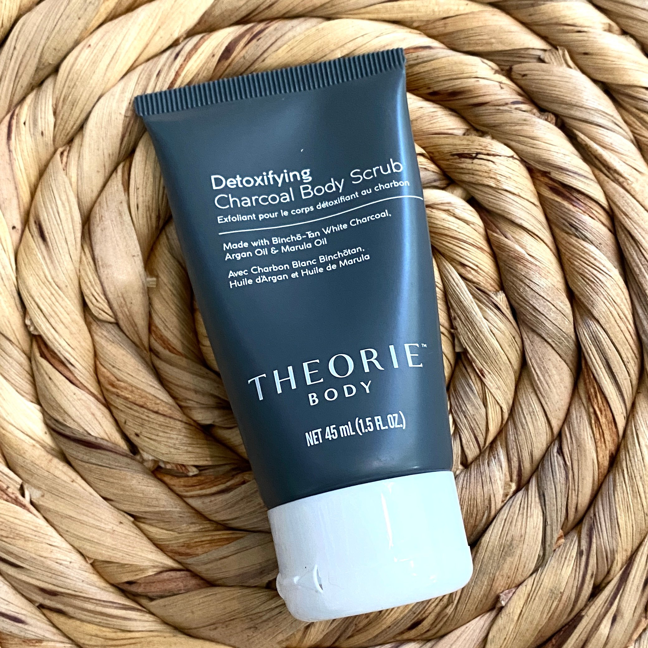Front of Theorie Charcoal Bamboo Detoxifying Body Scrub for Ipsy Glam Bag October 2021