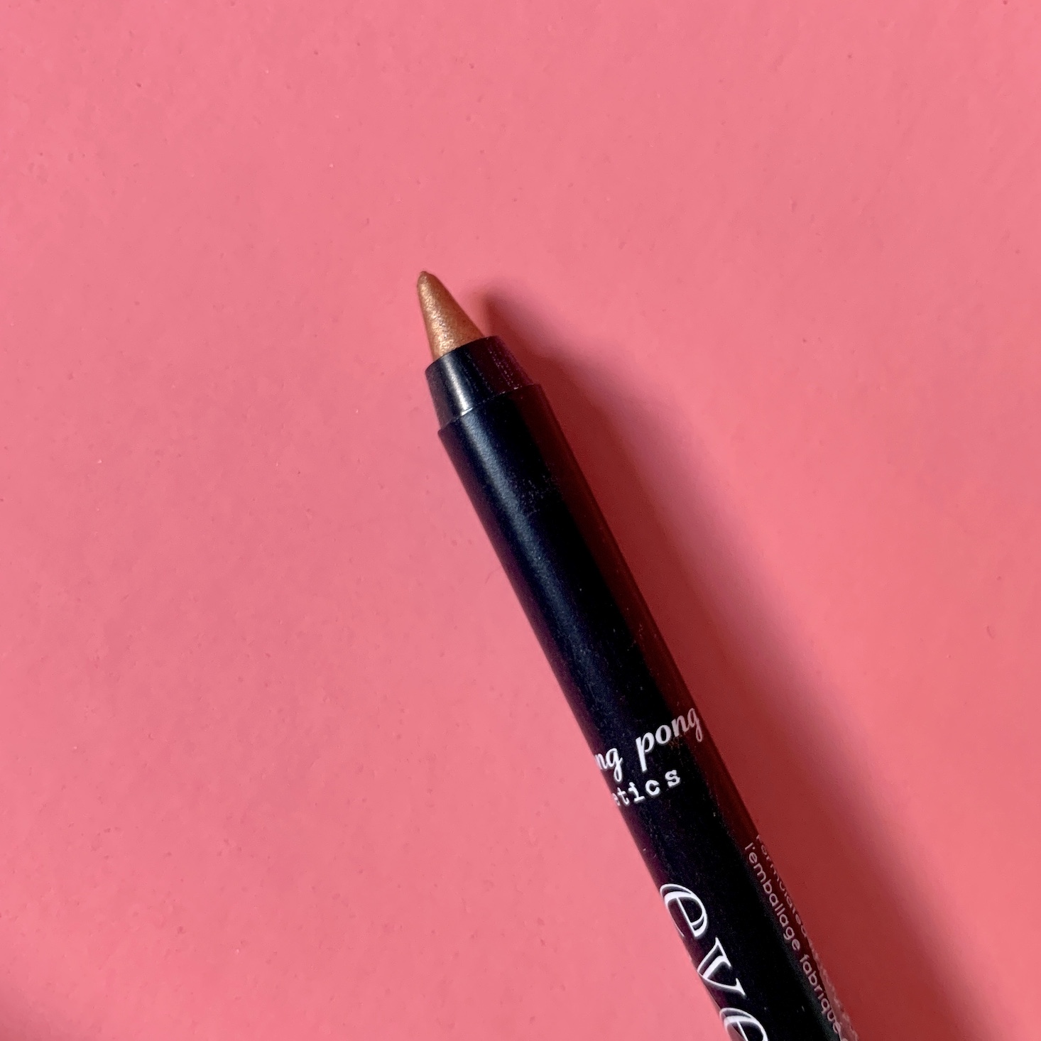 gold eyeliner pencil