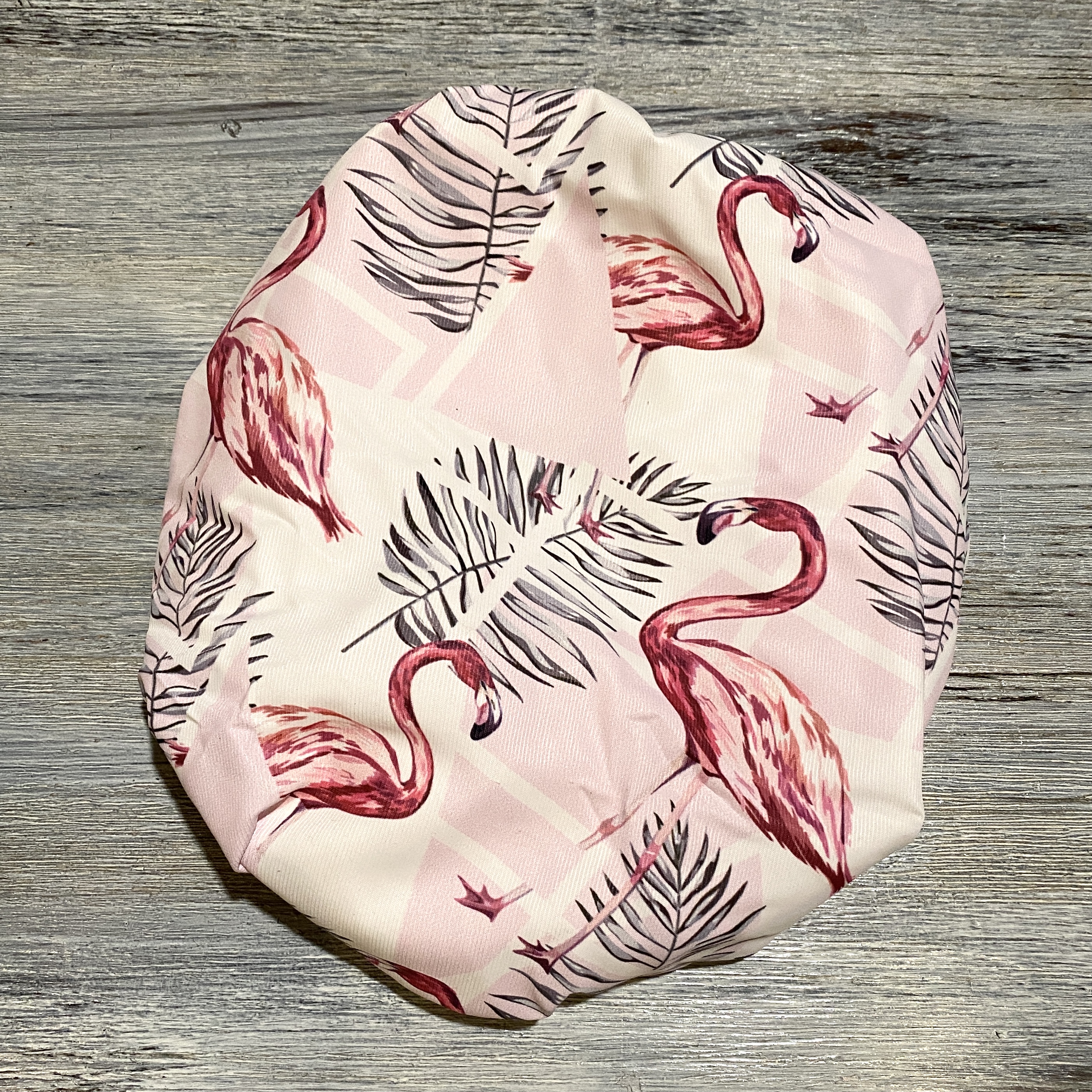 Top of The Vintage Cosmetic Company Shower Cap for Bombay and Cedar Lifestyle Box September 2021