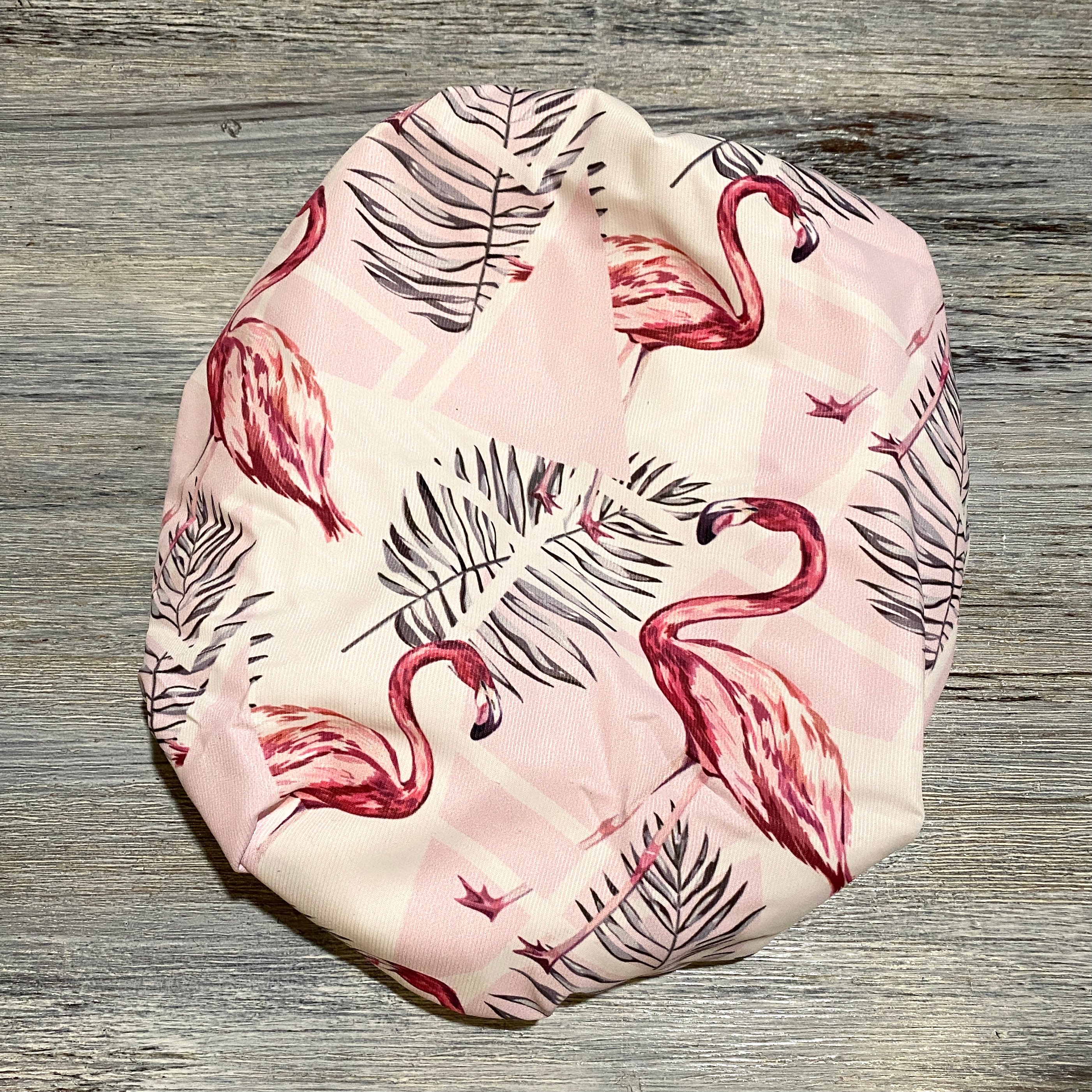 Top of The Vintage Cosmetic Company Shower Cap for Bombay and Cedar Lifestyle Box September 2021