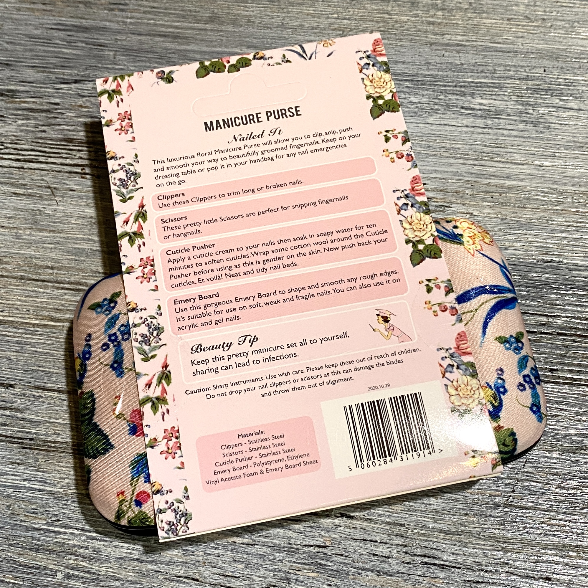Back of Vintage Cosmetic Co. Manicure Purse Set for the Bombay and Cedar The Beauty Box October 2021