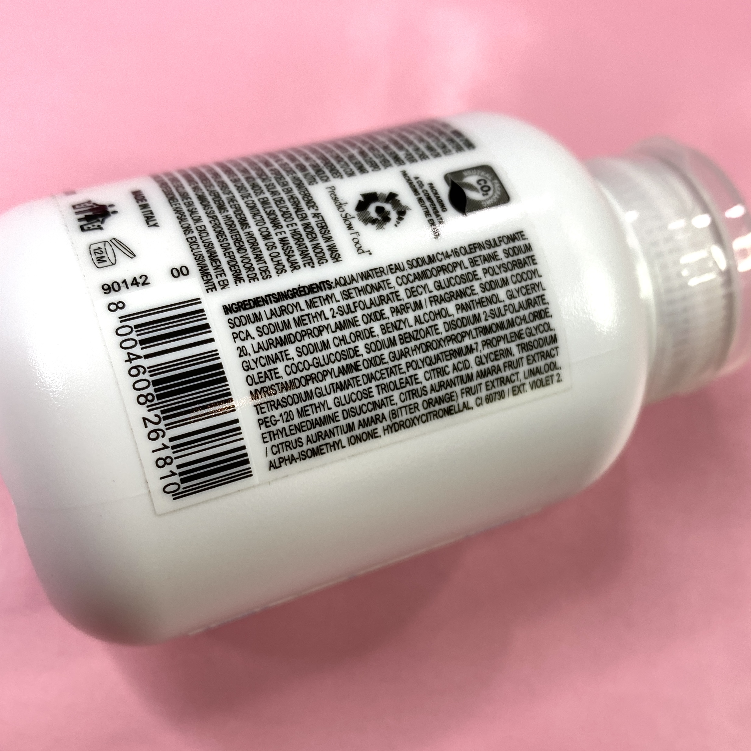 Back of Davines SU Hair and Body Wash for InStyle x Astrology Zone - The Cosmic Collection - Water
