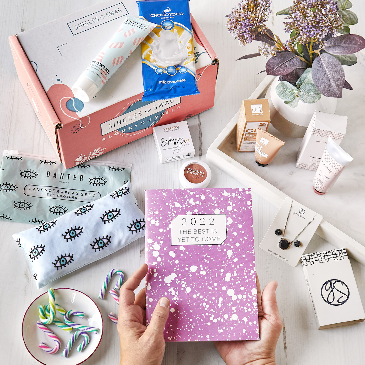 SinglesSwag Coupon: Save 40% on First Box