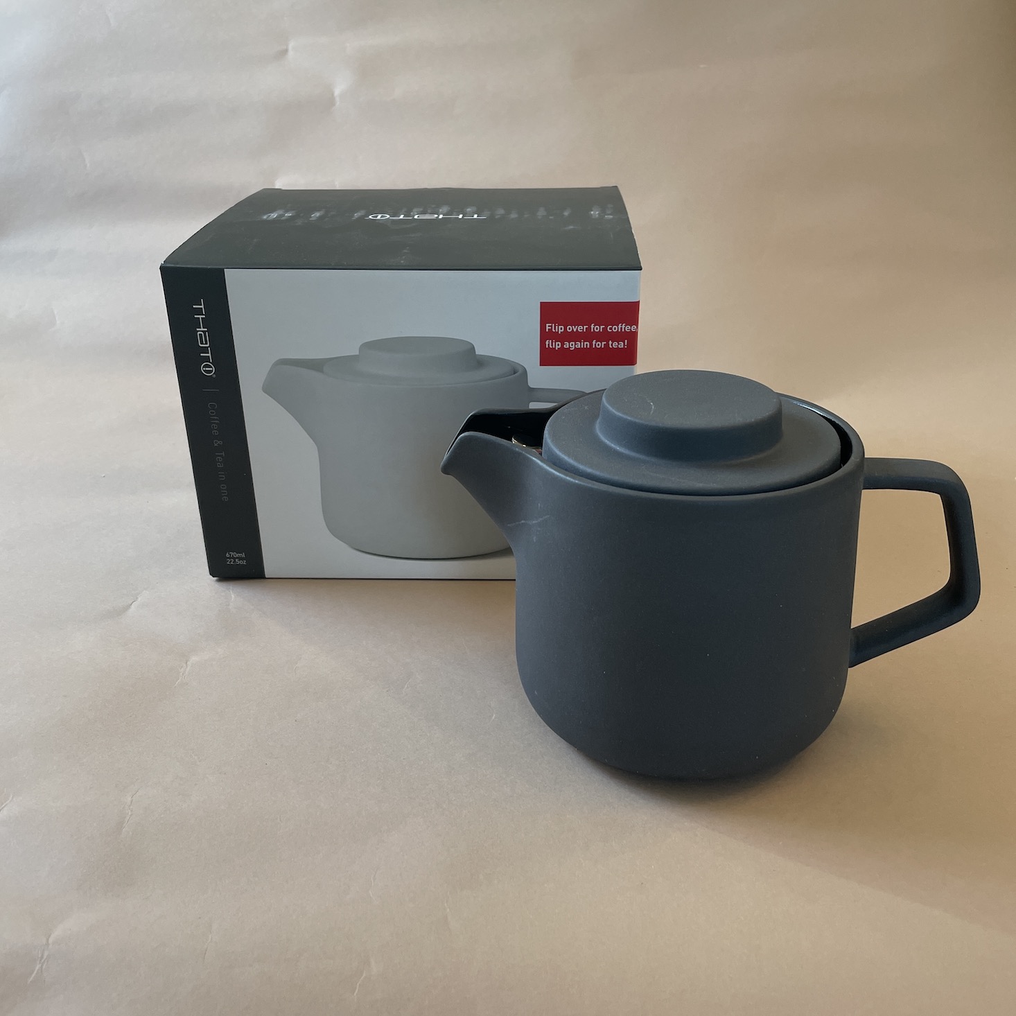 Coffee & tea pot from BREO BOX Winter 2021