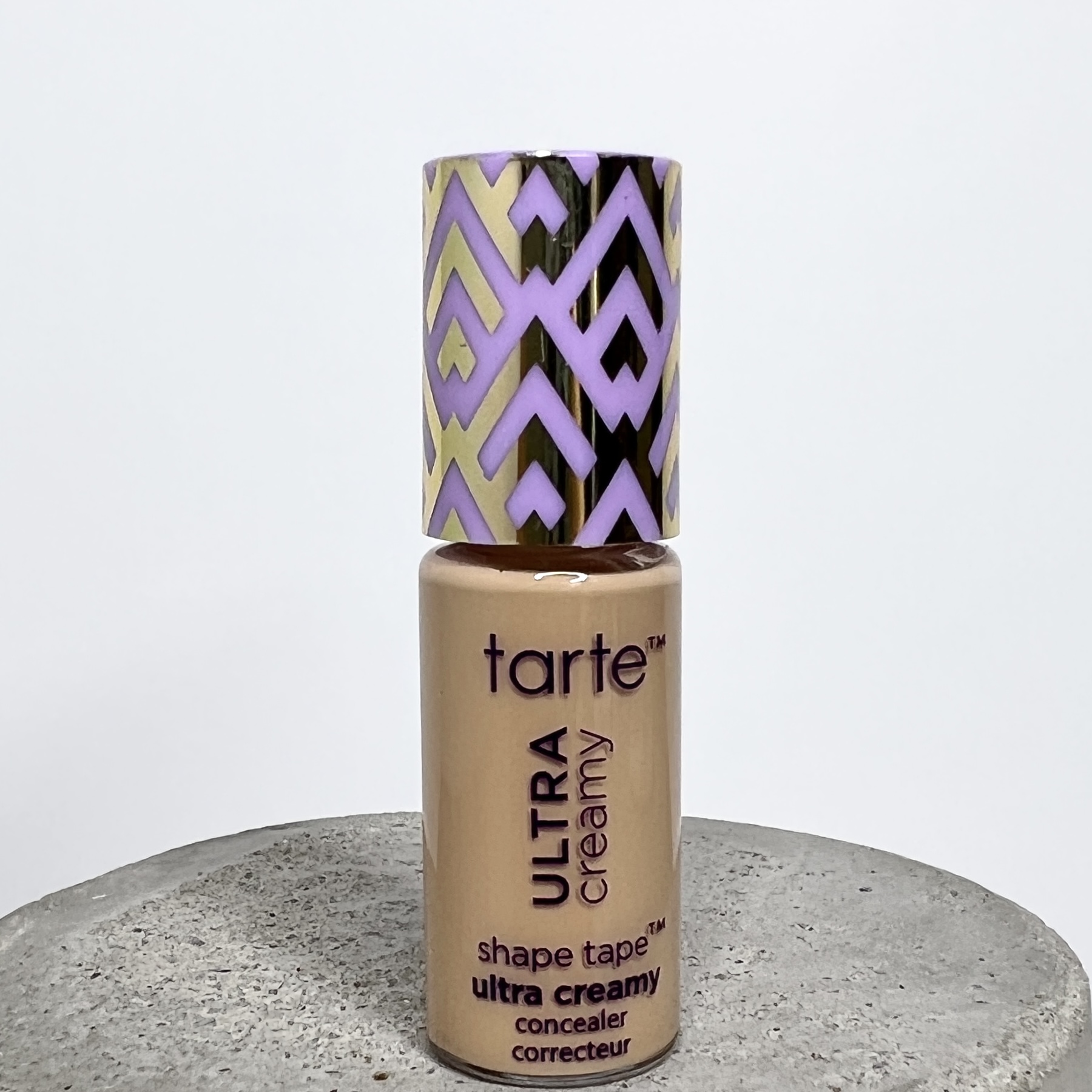 Front of TARTE Shape Tape Ultra Creamy Concealer for Ipsy Glam Bag January 2022
