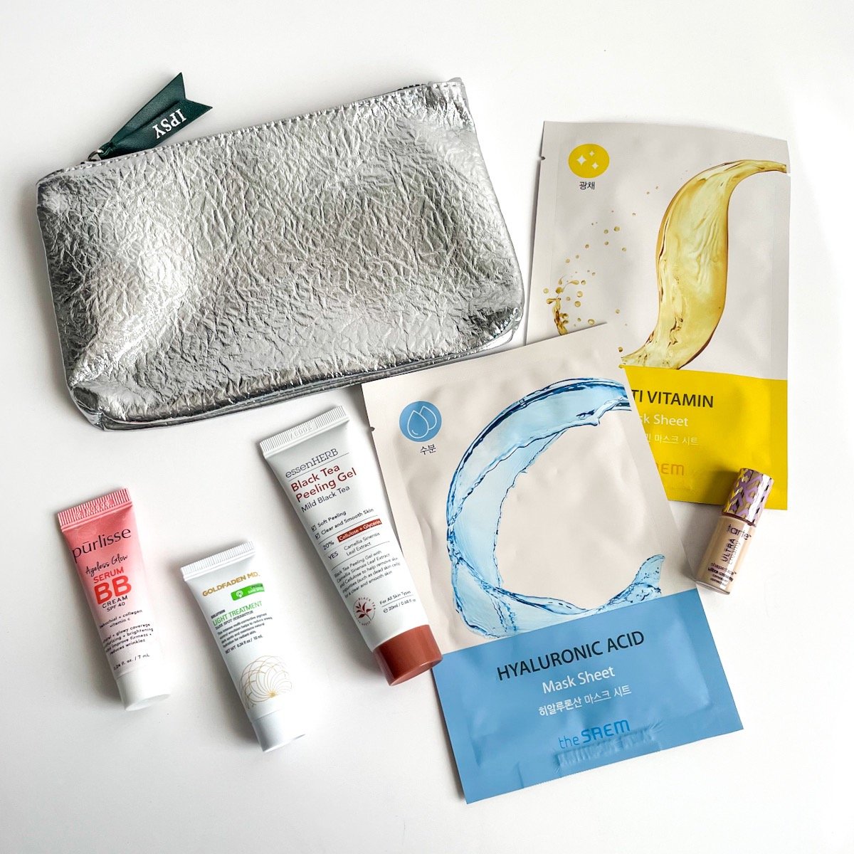 IPSY Glam Bag January 2022 Review