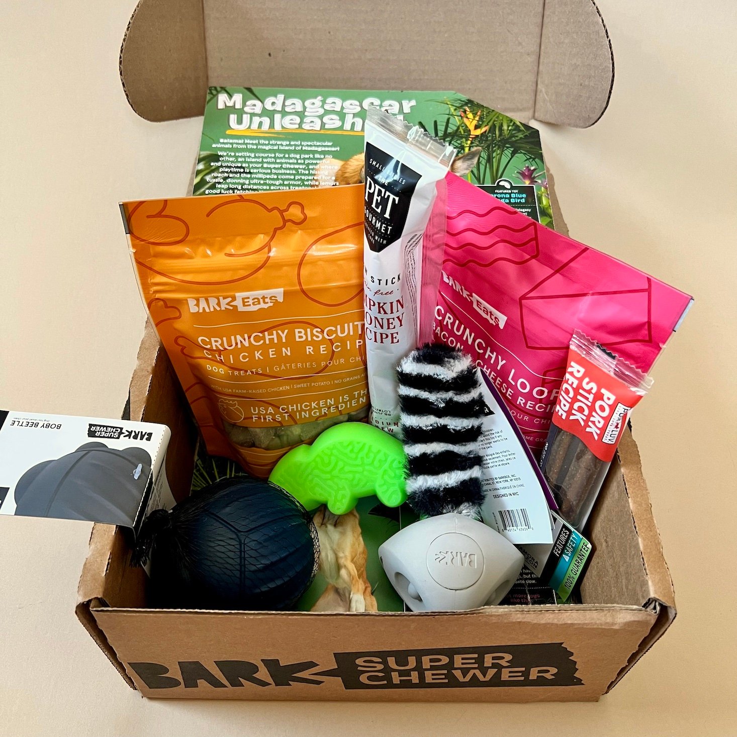 BarkBox Super Chewer Madagascar Unleashed March 2022 Subscription Box Review Coupon MSA