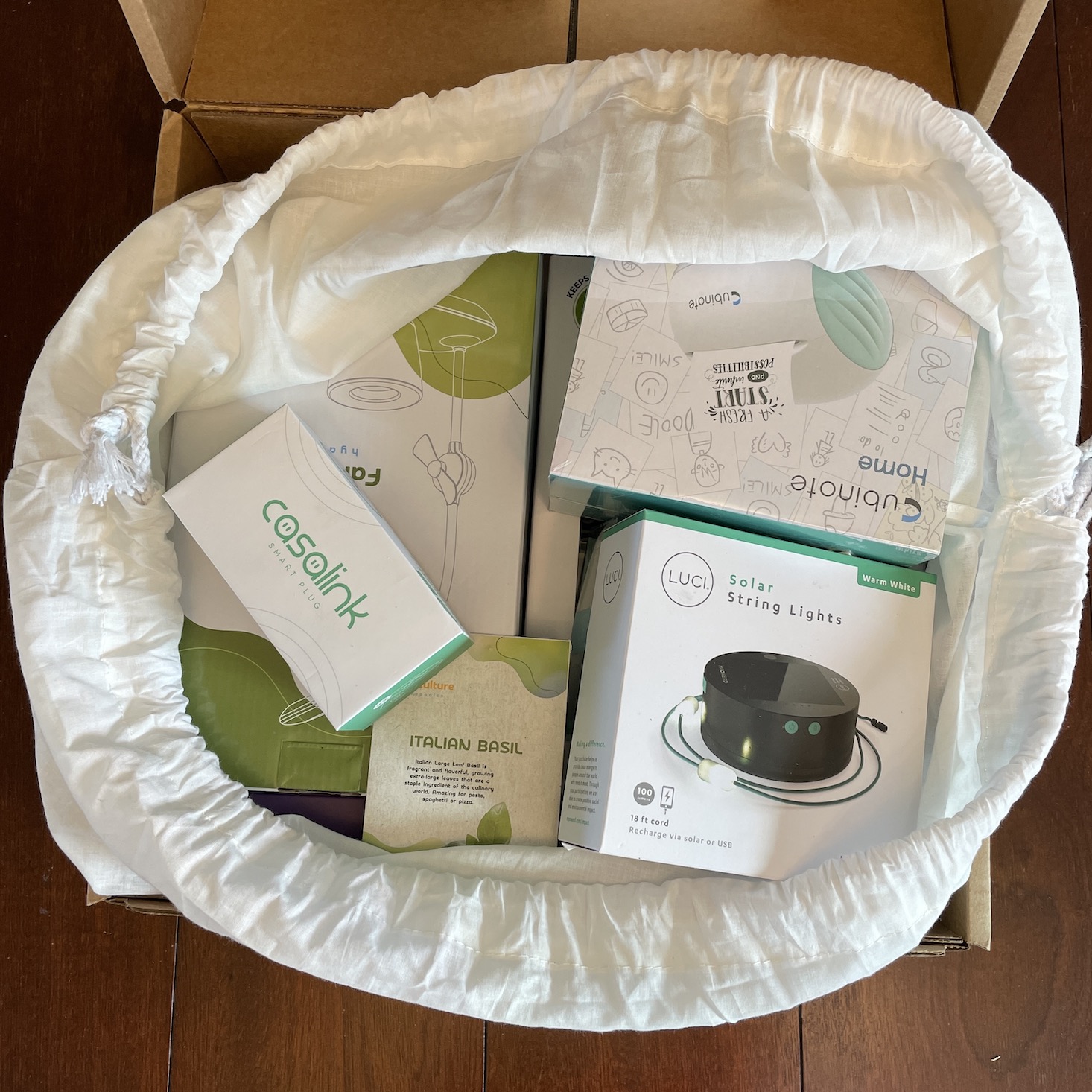 BREO Box Spring 2022 unboxing