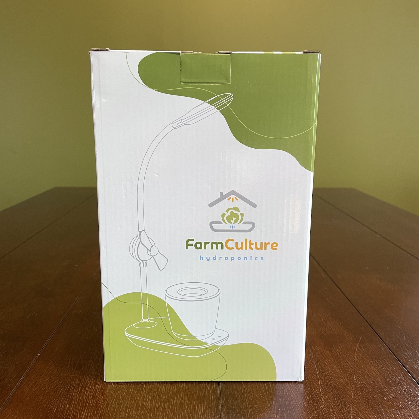 FarmCulture grow lamp from BREO Box Spring 2022