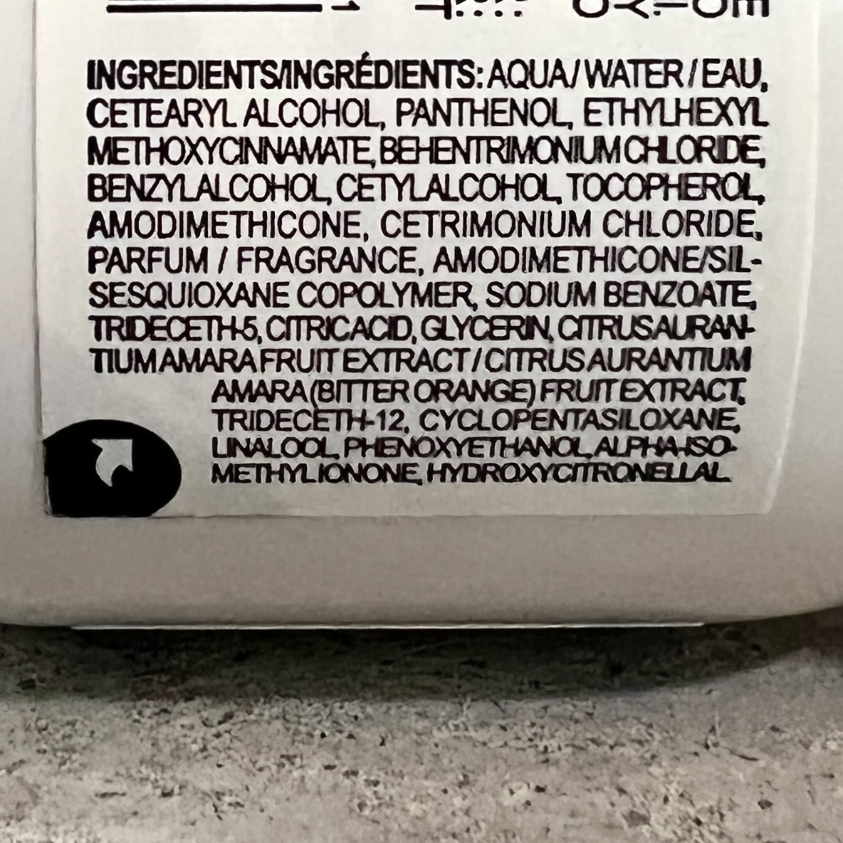 Back of Davines SU Milk for Birchbox March 2022