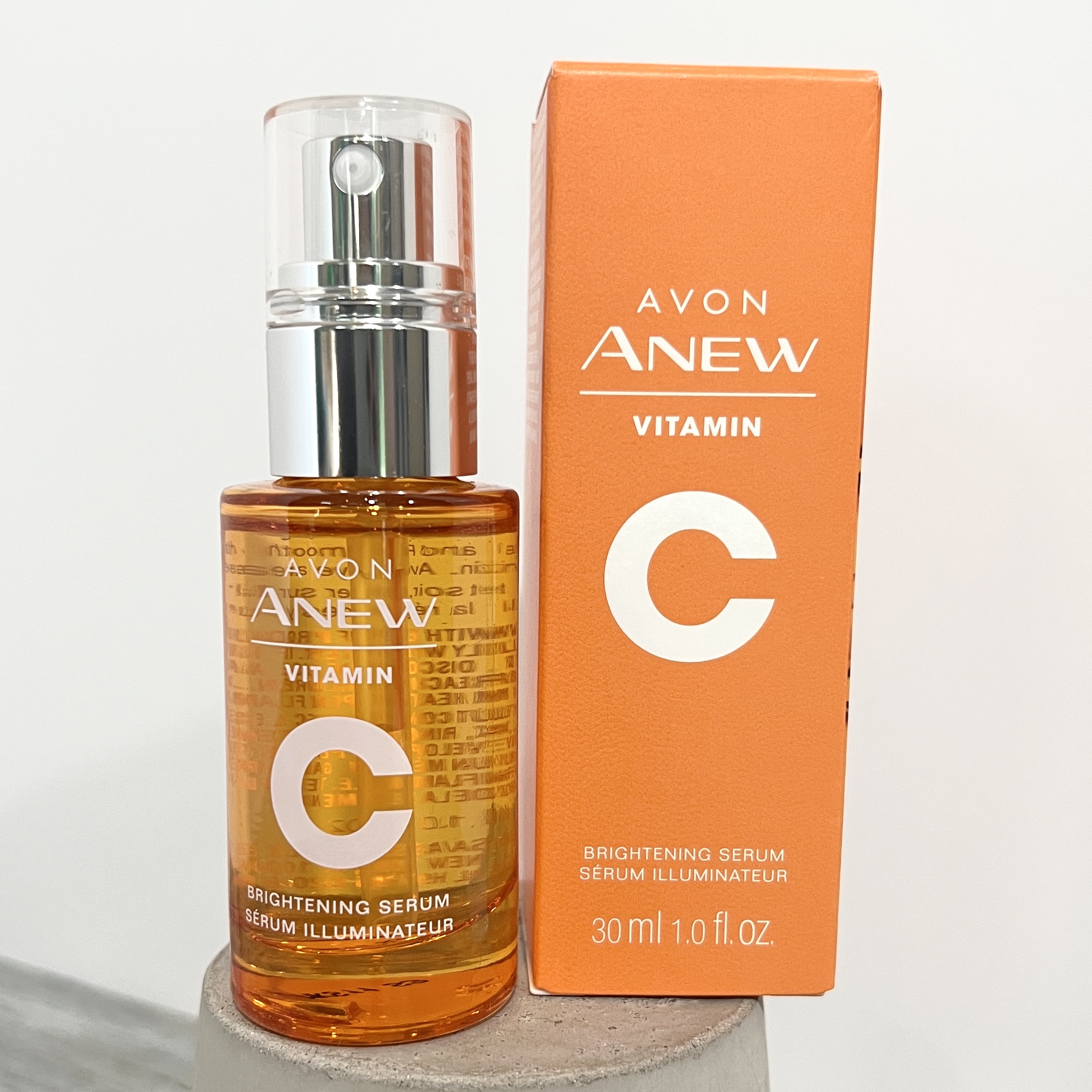 Front of AVON Anew Vitamin C Serum for Cocotique March 2022