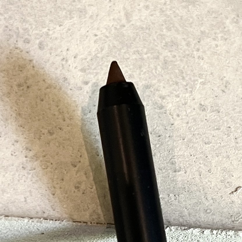 Closeup of Laritzy Cosmetics Gel Liner for GlossyBox April 2022
