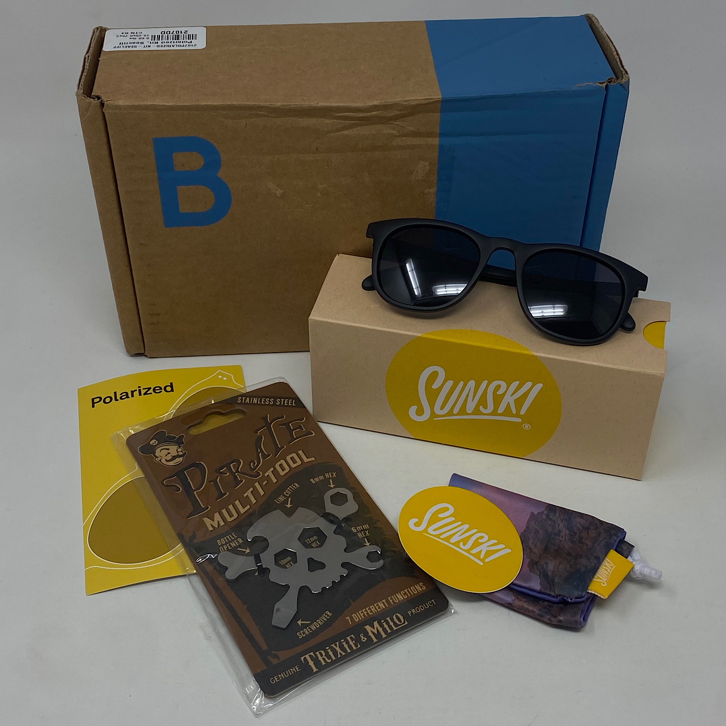 Bespoke Post “Polarized” Subscription Box Review + Coupon