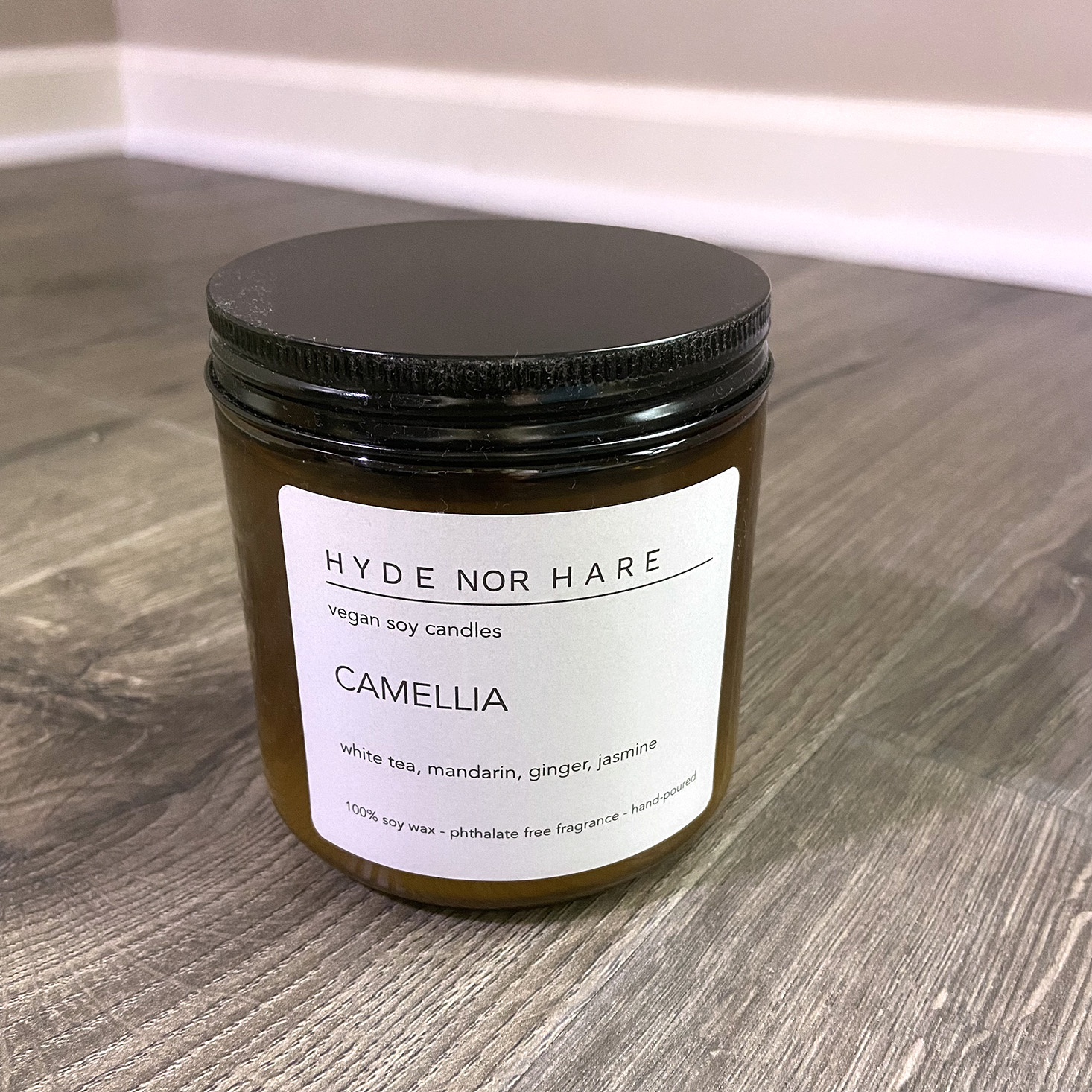 Vellabox Candle April 2022 Review + Coupon