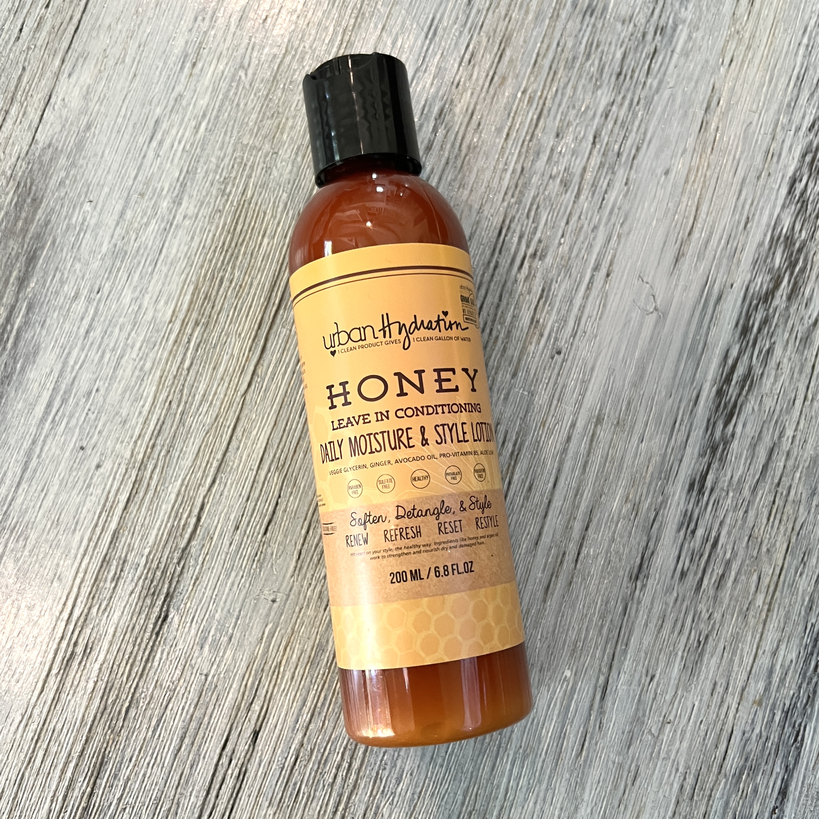 Front of Urban Hydration Honey Health and Repair Daily Moisture and Style Lotion for Cocotique April 2022